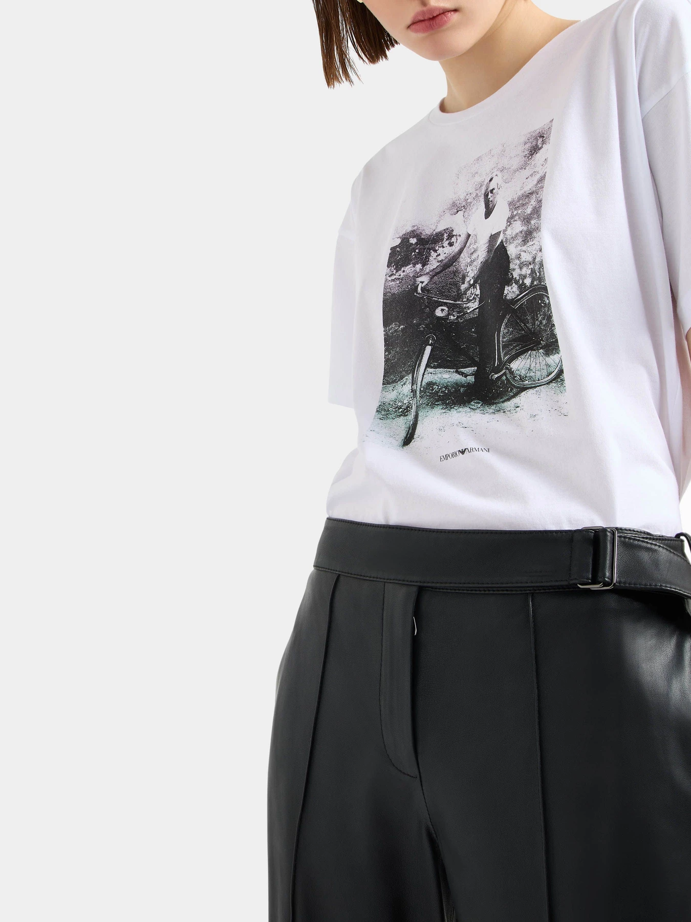 Футболки и поло Emporio Armani модель EW001530-AF12567-U0002 Футболки и поло Emporio Armani модель EW001530-AF12567-U0002 Фото