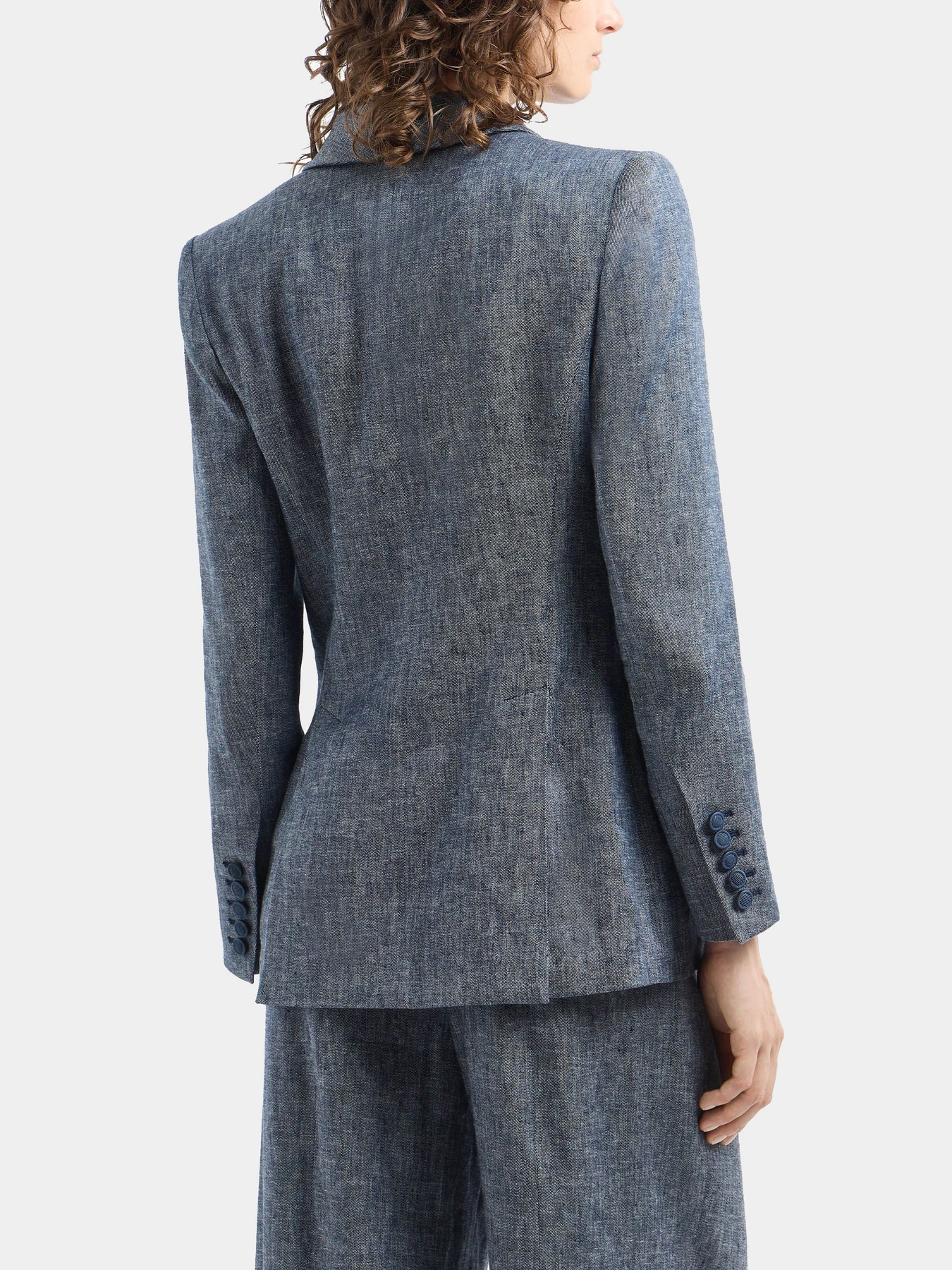 Пиджаки Emporio Armani модель EW001558-TE10381-OB001 Фото