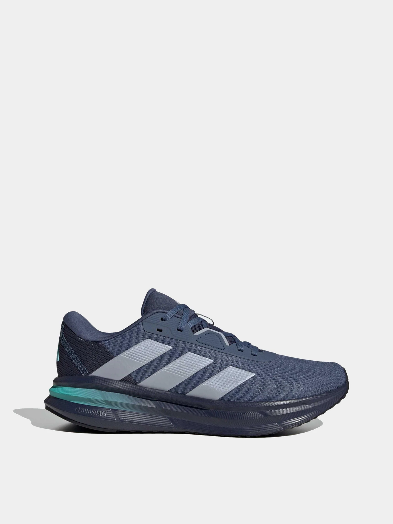 Кроссовки Adidas модель ID8752 Кроссовки Adidas модель ID8752 Фото