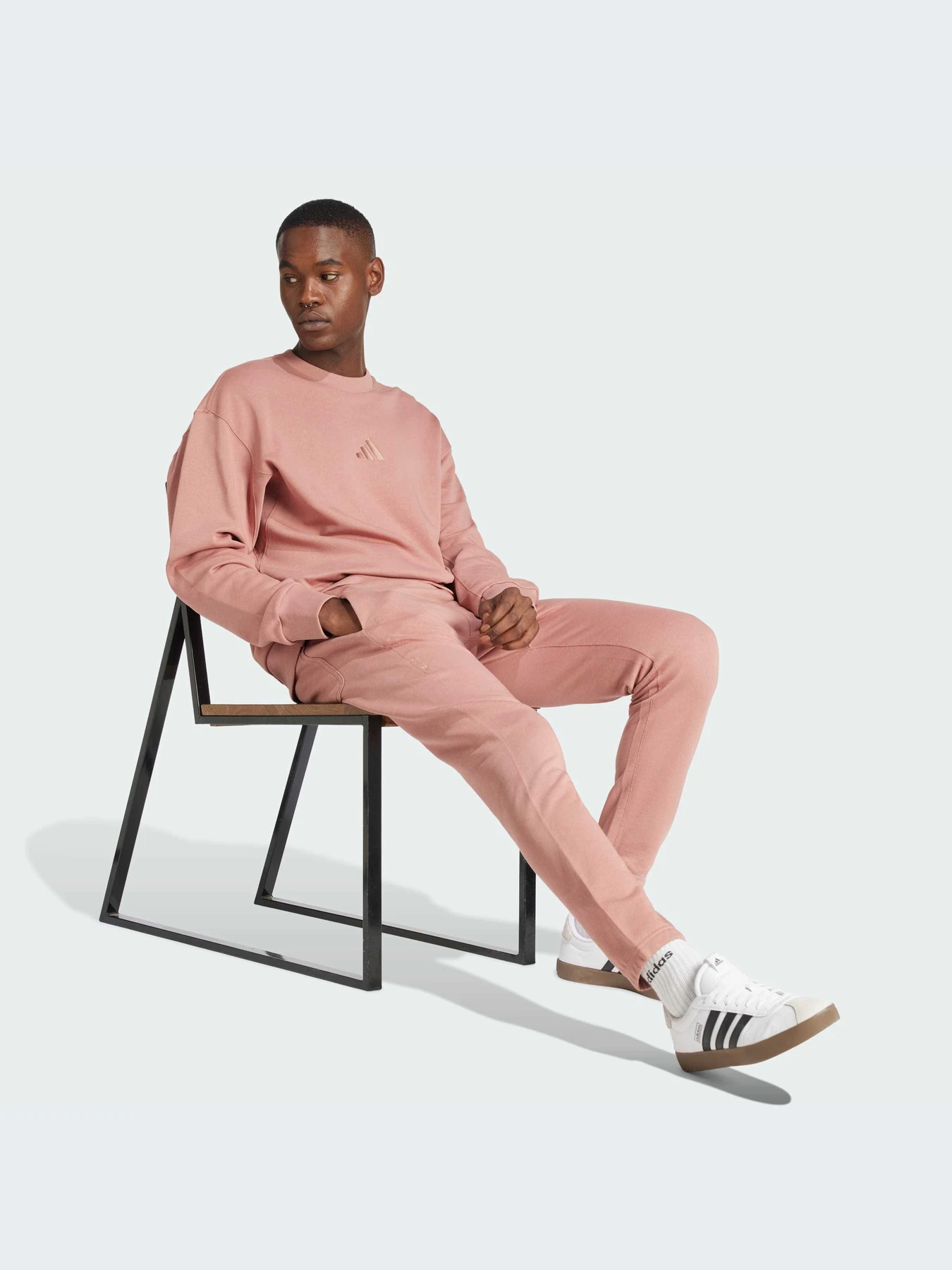 Брюки Adidas модель JC5367-KZ Брюки Adidas модель JC5367-KZ Фото