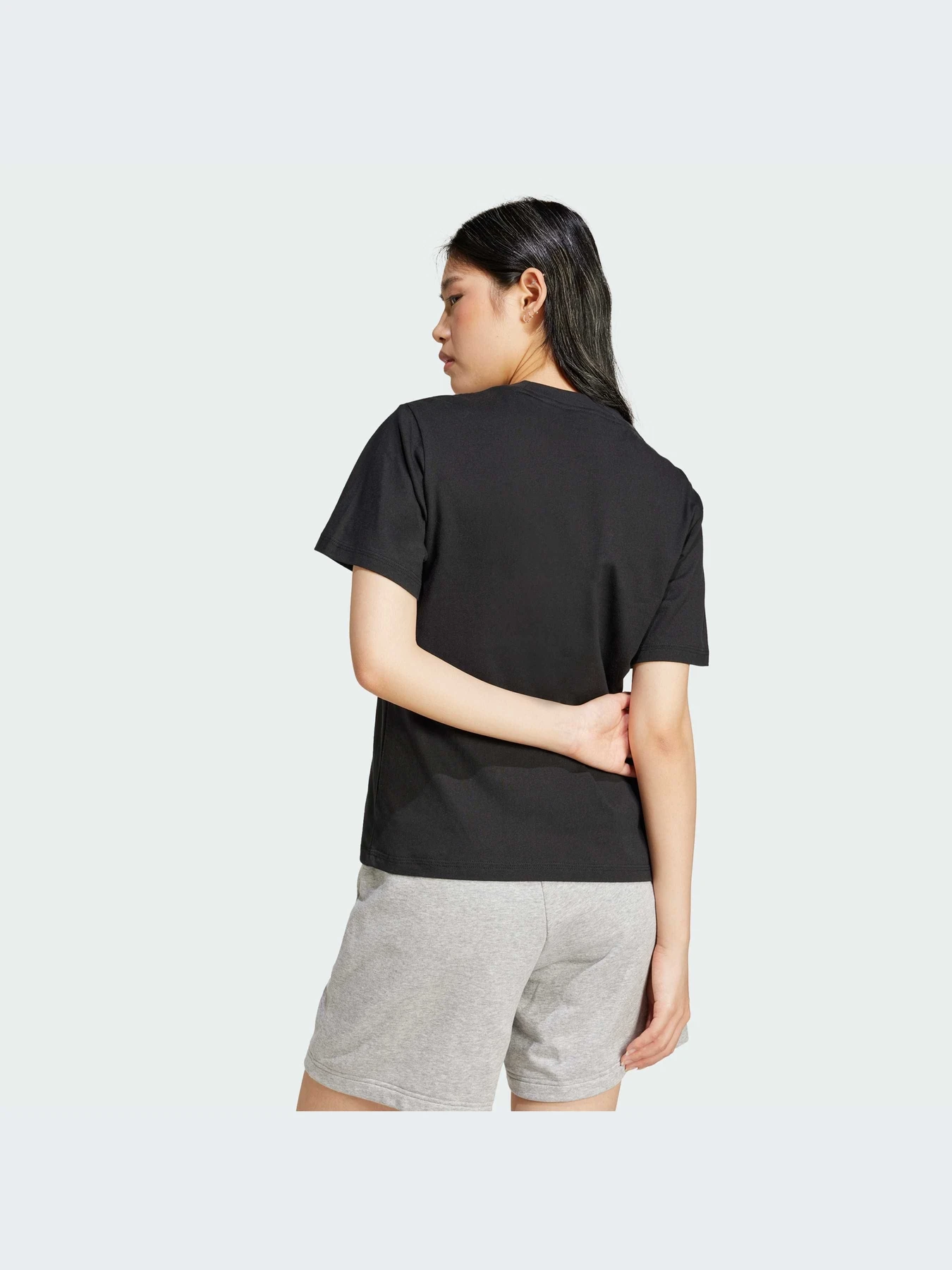 Футболки и поло Adidas модель JC5943-KZ Футболки и поло Adidas модель JC5943-KZ Фото