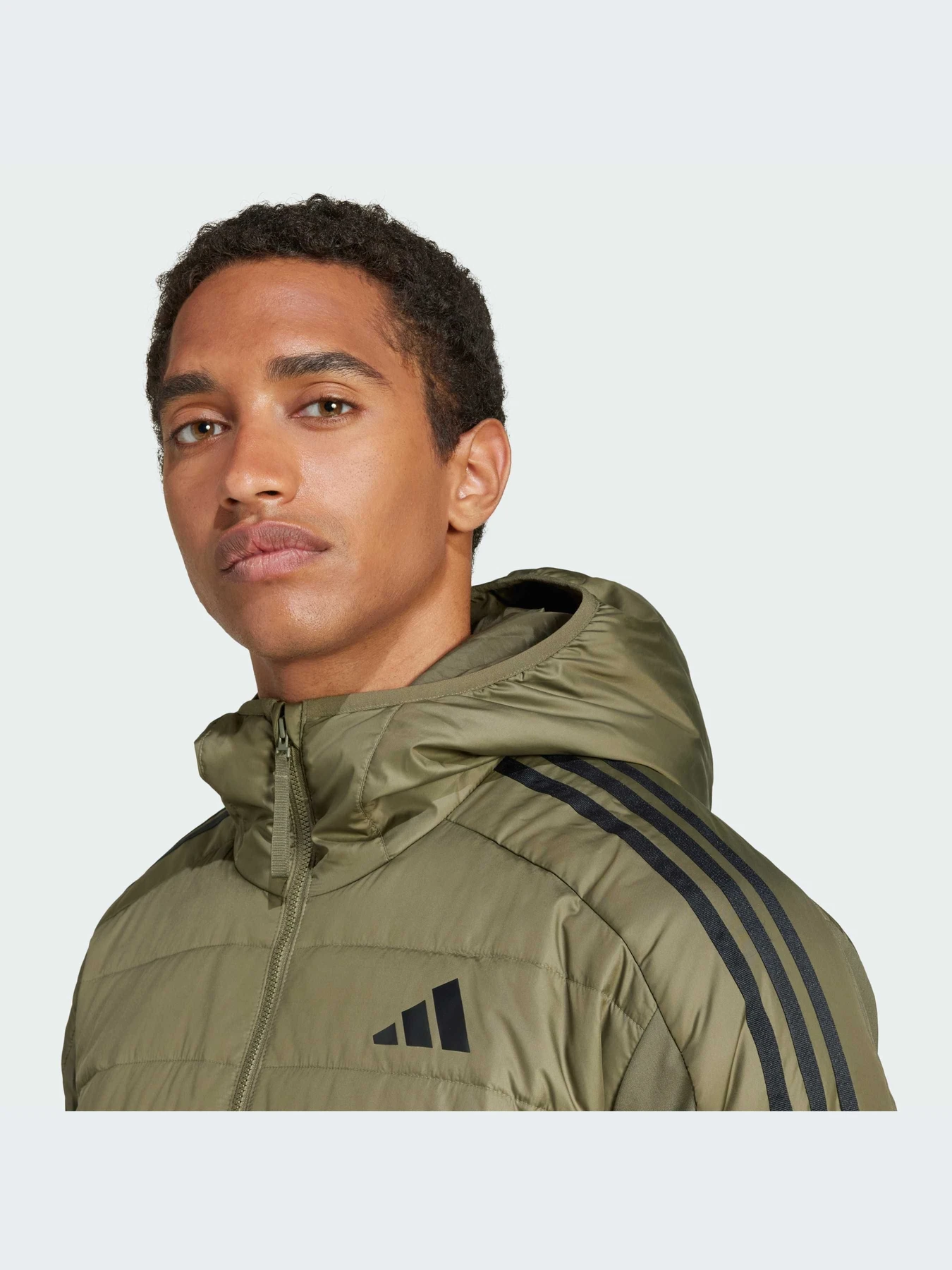 Куртки и дубленки Adidas модель JD1038-KZ Куртки и дубленки Adidas модель JD1038-KZ Фото