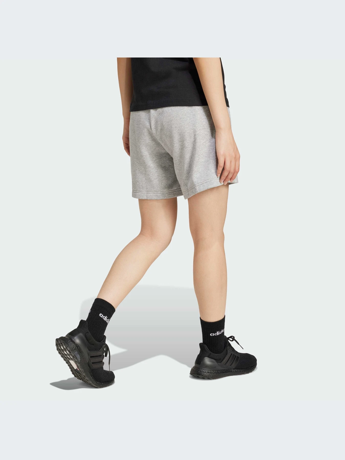 Шорты Adidas модель JC6266-KZ Шорты Adidas модель JC6266-KZ Фото