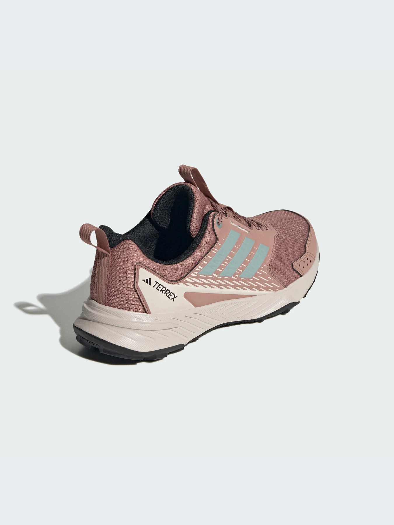 Кроссовки Adidas модель JI4290-KZ Кроссовки Adidas модель JI4290-KZ Фото