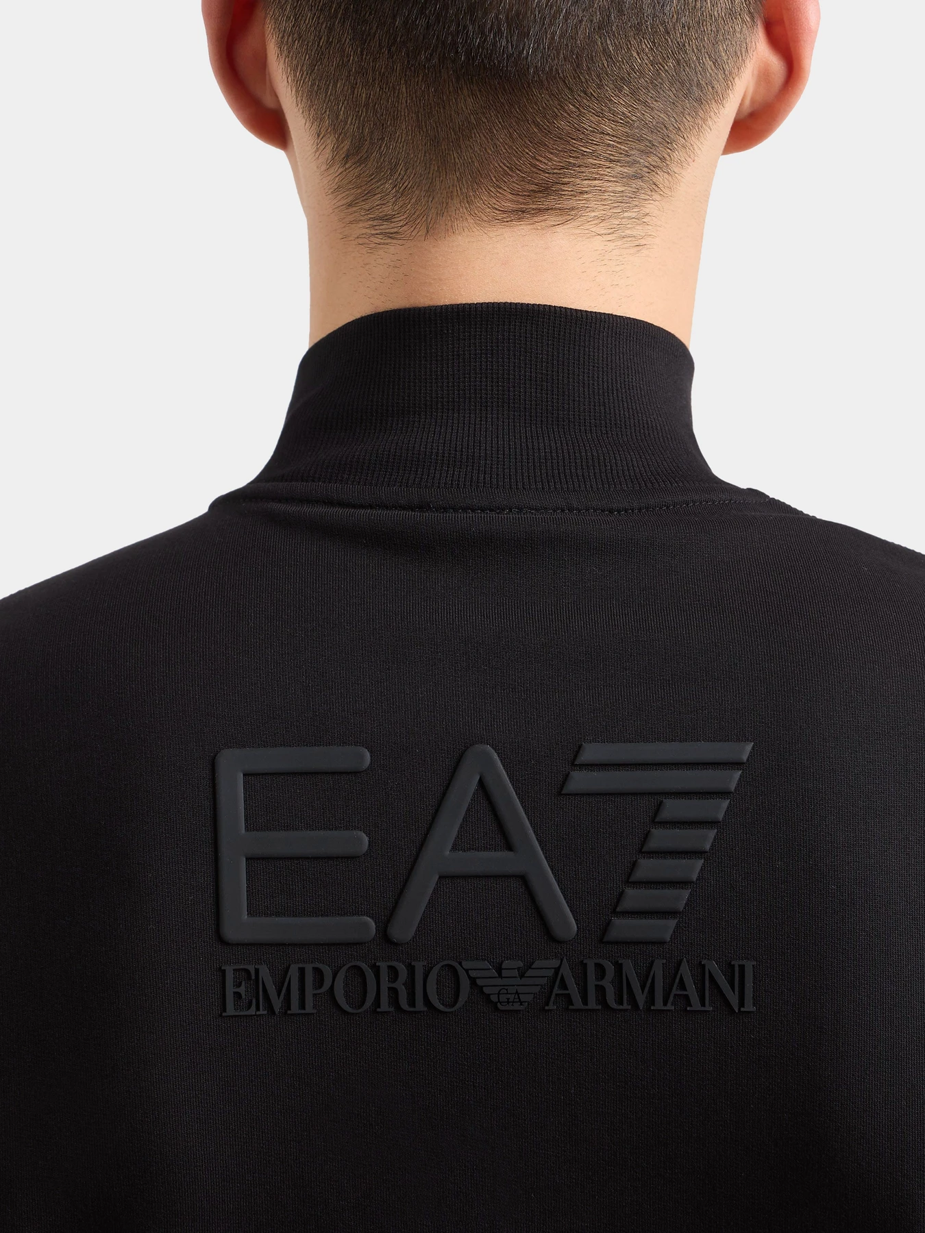 Костюмы EA7 модель 7M000235-AF13512-UC001 Костюмы EA7 модель 7M000235-AF13512-UC001 Фото