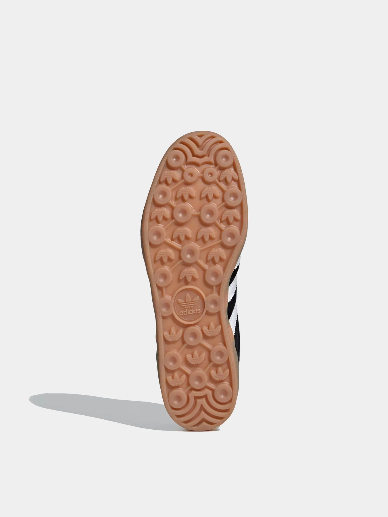 Кроссовки Adidas модель JI2060 Кроссовки Adidas модель JI2060 Фото