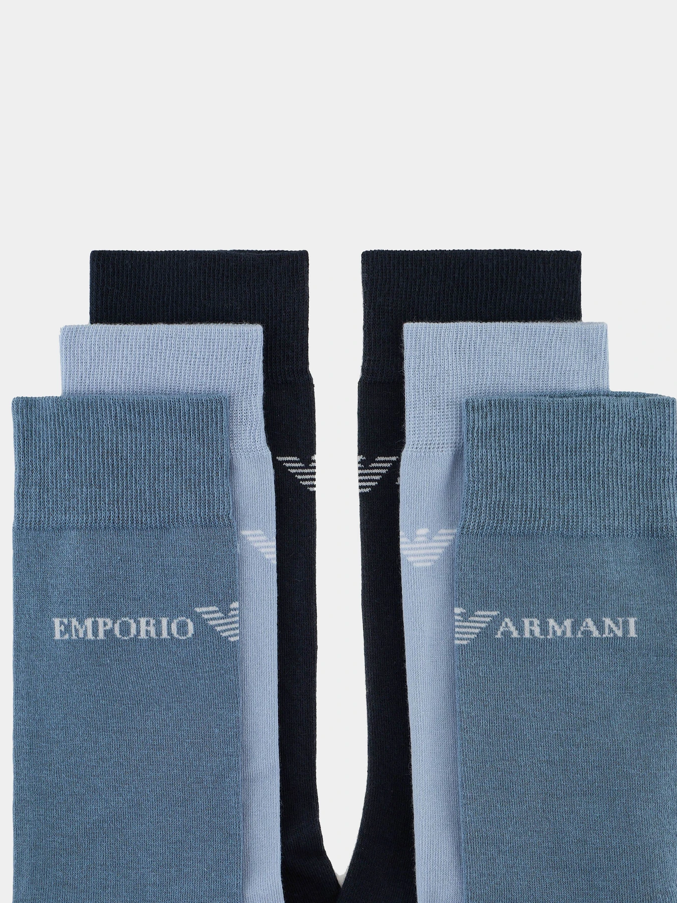 Носки и гольфы Emporio Armani модель EM000554-AF12276-MB074 Носки и гольфы Emporio Armani модель EM000554-AF12276-MB074 Фото