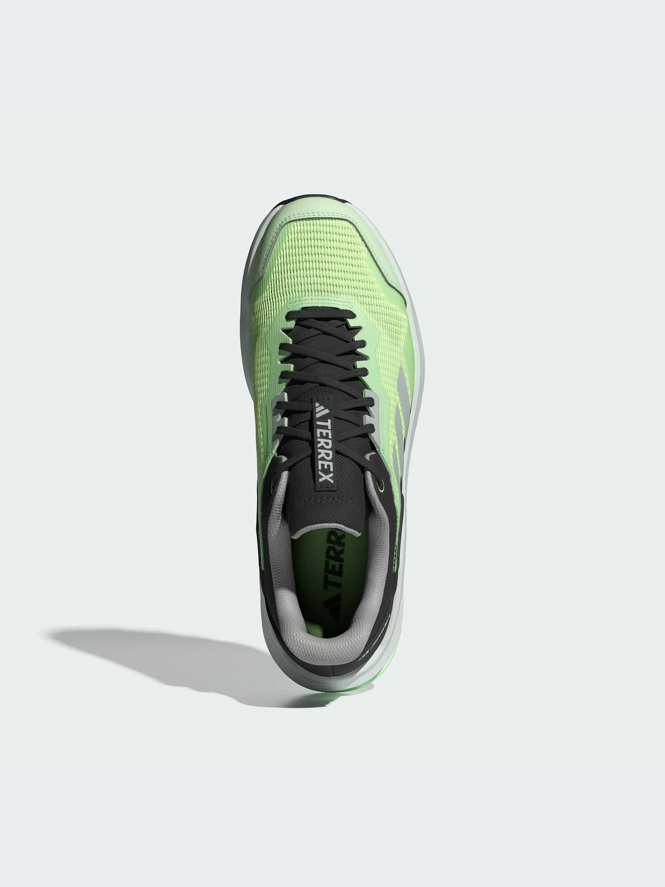 Кроссовки Adidas модель IF0386-KZ Кроссовки Adidas модель IF0386-KZ Фото