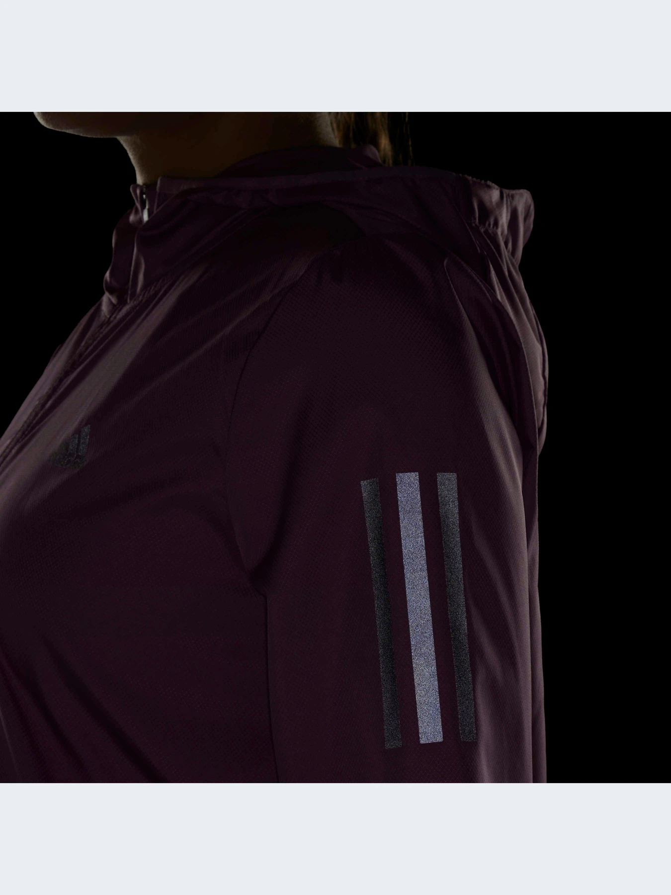 Куртки и дубленки Adidas модель IL4124-KZ Куртки и дубленки Adidas модель IL4124-KZ Фото