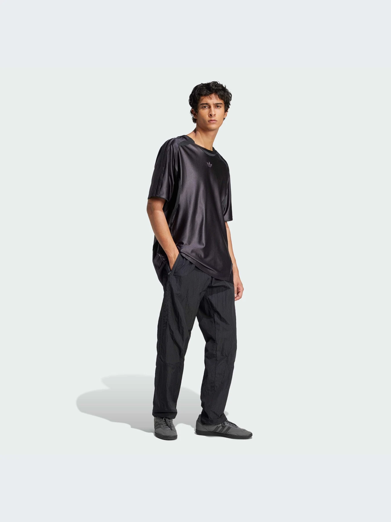 Брюки Adidas Adicolor модель JC6225-KZ Брюки Adidas Adicolor модель JC6225-KZ Фото
