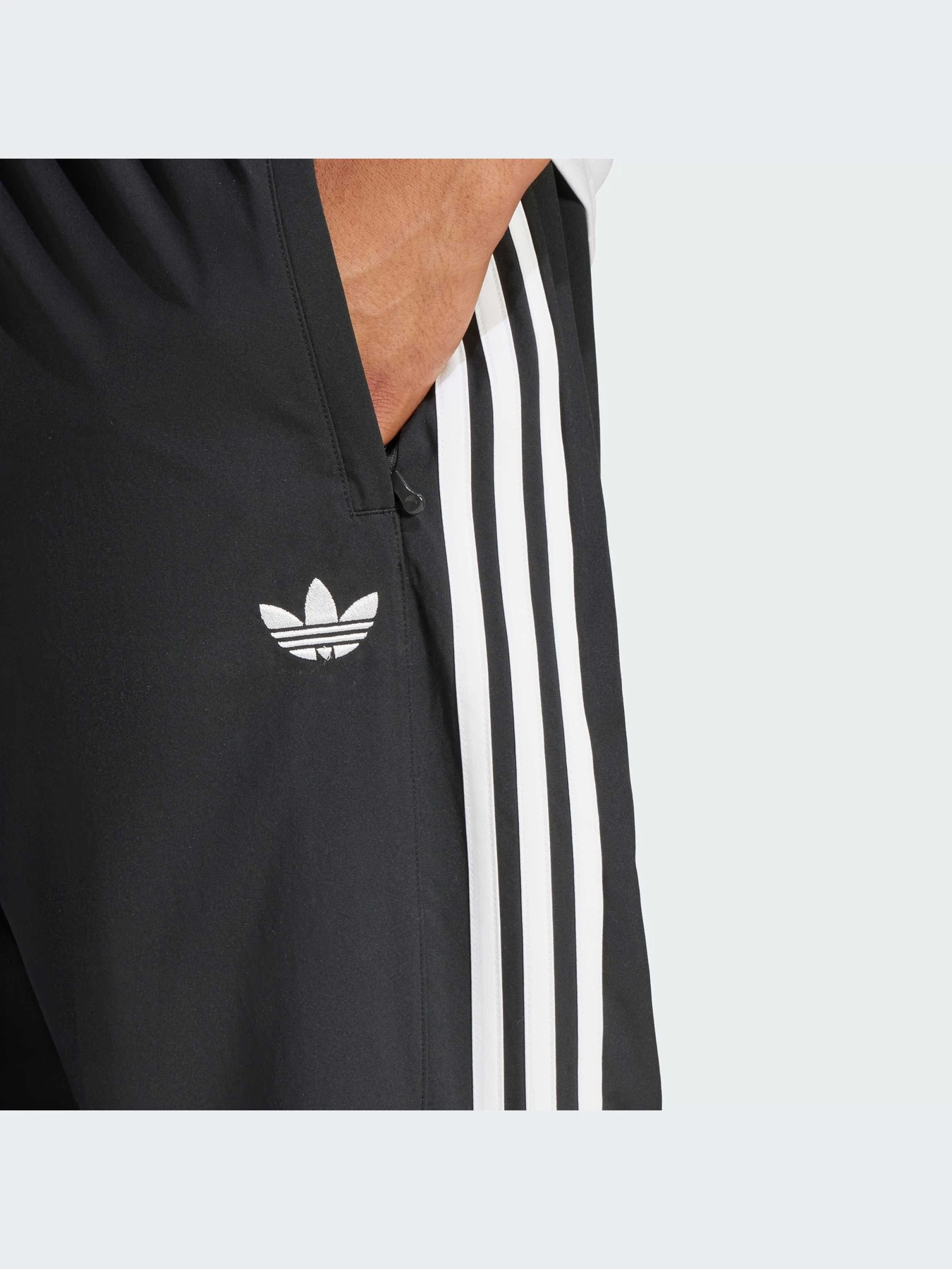 Брюки Adidas Adicolor модель JC6228-KZ Брюки Adidas Adicolor модель JC6228-KZ Фото