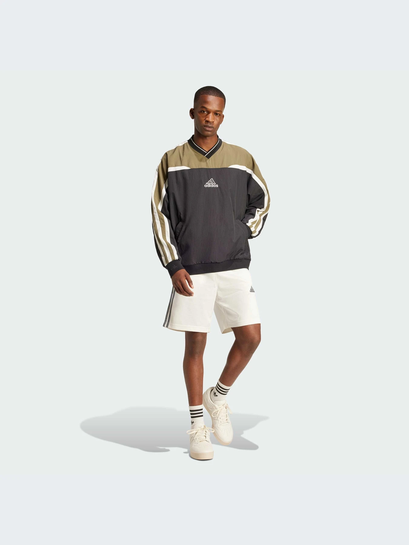 Худи и свитшоты Adidas модель JD5395-KZ Худи и свитшоты Adidas модель JD5395-KZ Фото