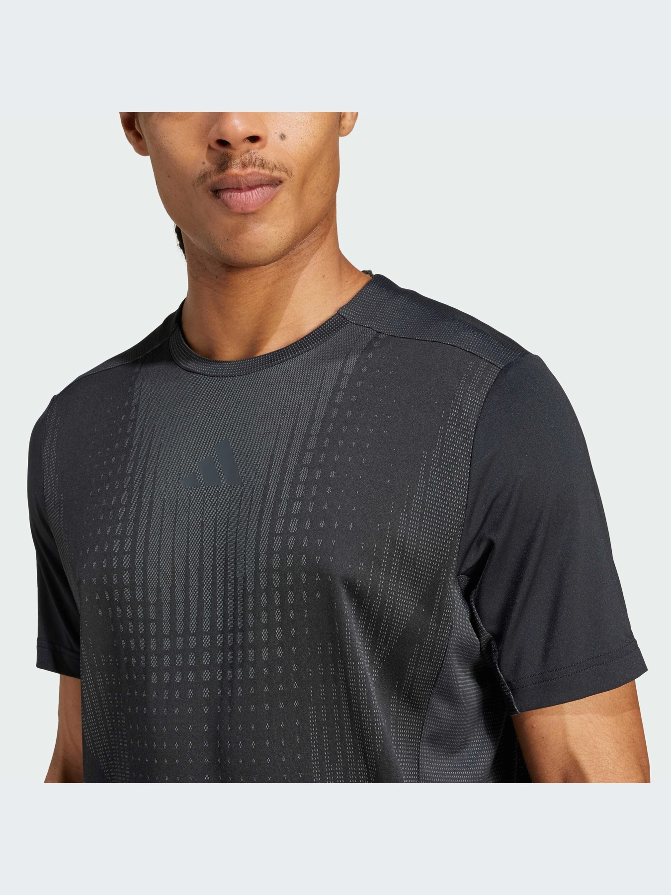 Футболки и поло Adidas модель JI8196-KZ Футболки и поло Adidas модель JI8196-KZ Фото