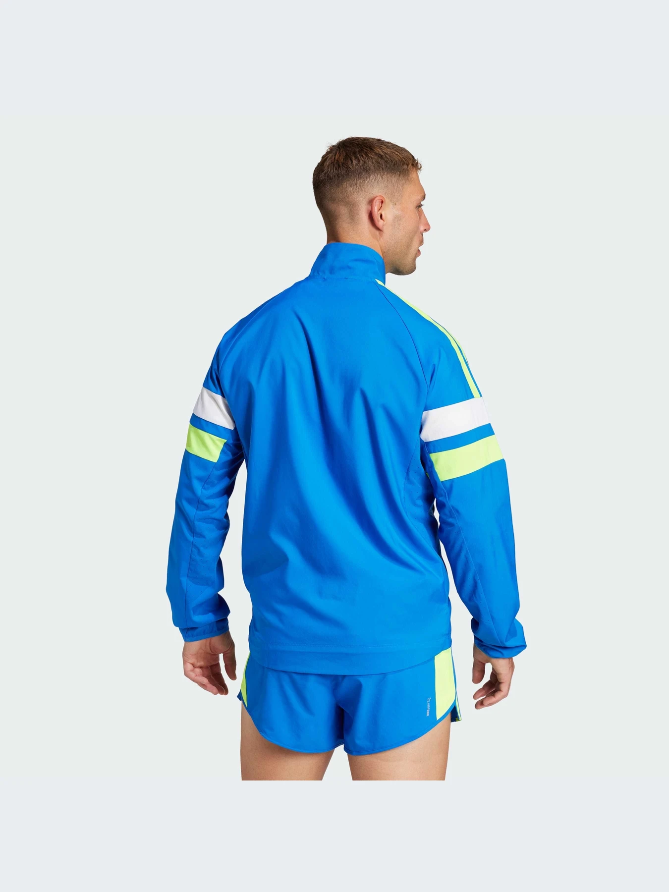 Куртки и дубленки Adidas модель JD7318-KZ Куртки и дубленки Adidas модель JD7318-KZ Фото