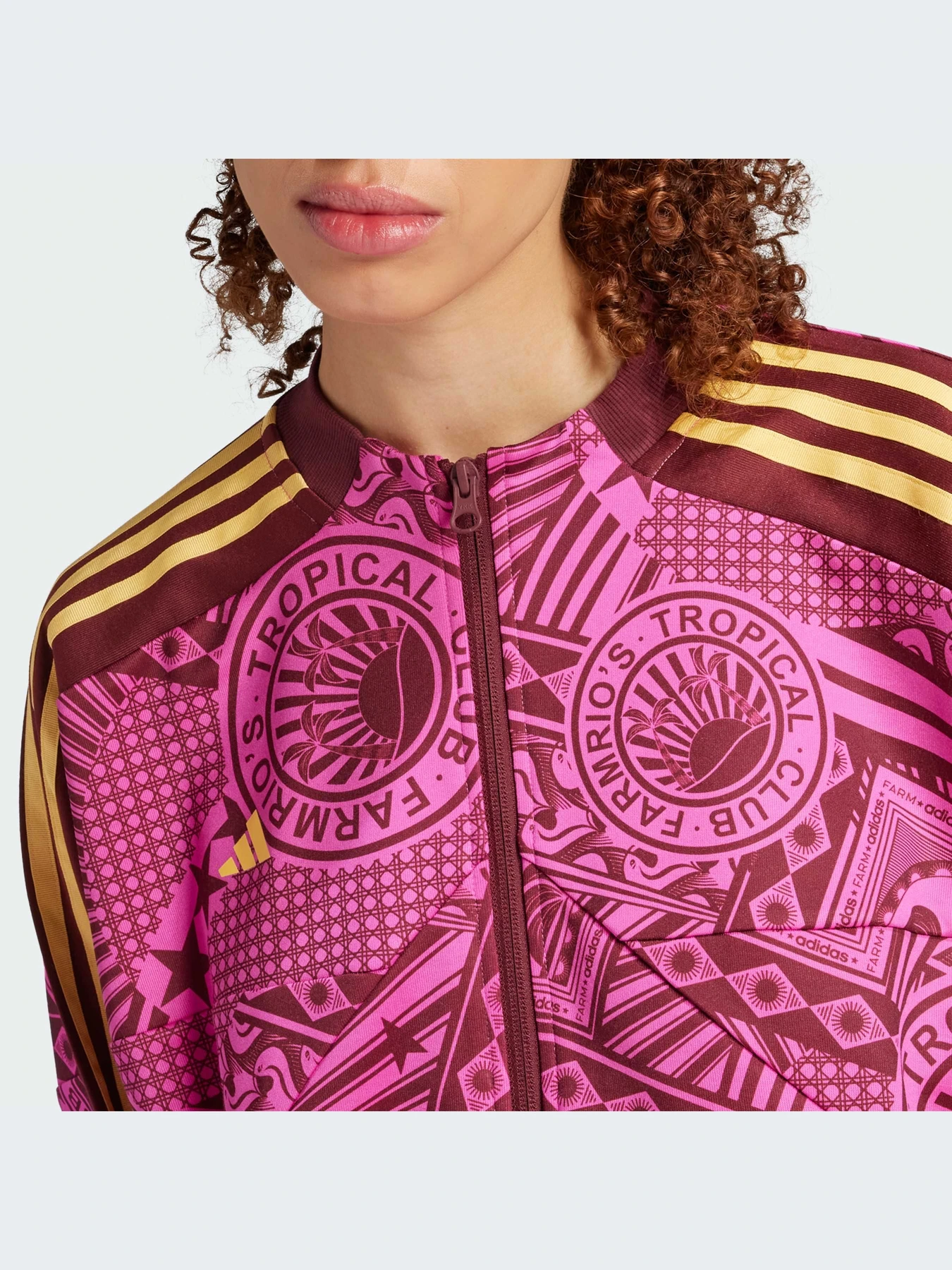 Худи и свитшоты Adidas модель JD6297-KZ Худи и свитшоты Adidas модель JD6297-KZ Фото