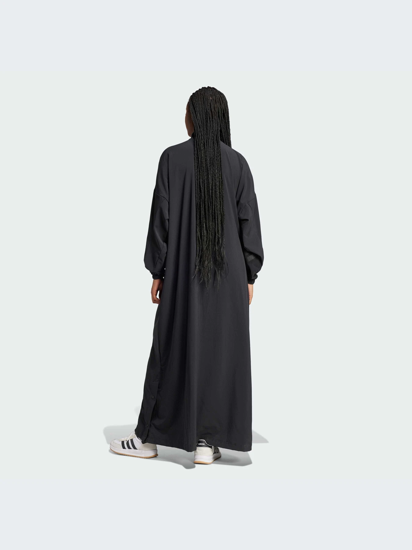Куртки и дубленки Adidas модель JE0233-KZ Куртки и дубленки Adidas модель JE0233-KZ Фото