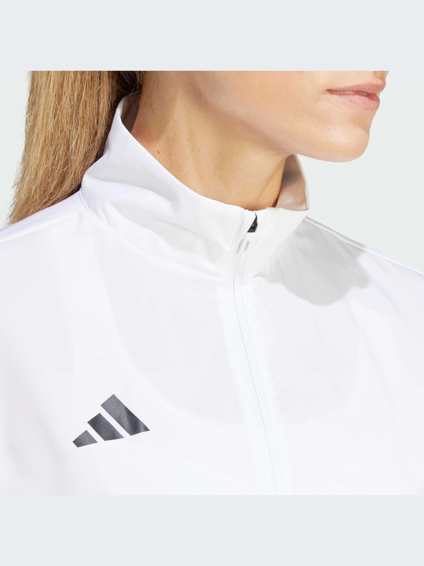 Куртки и дубленки Adidas модель IT7596-KZ Куртки и дубленки Adidas модель IT7596-KZ Фото