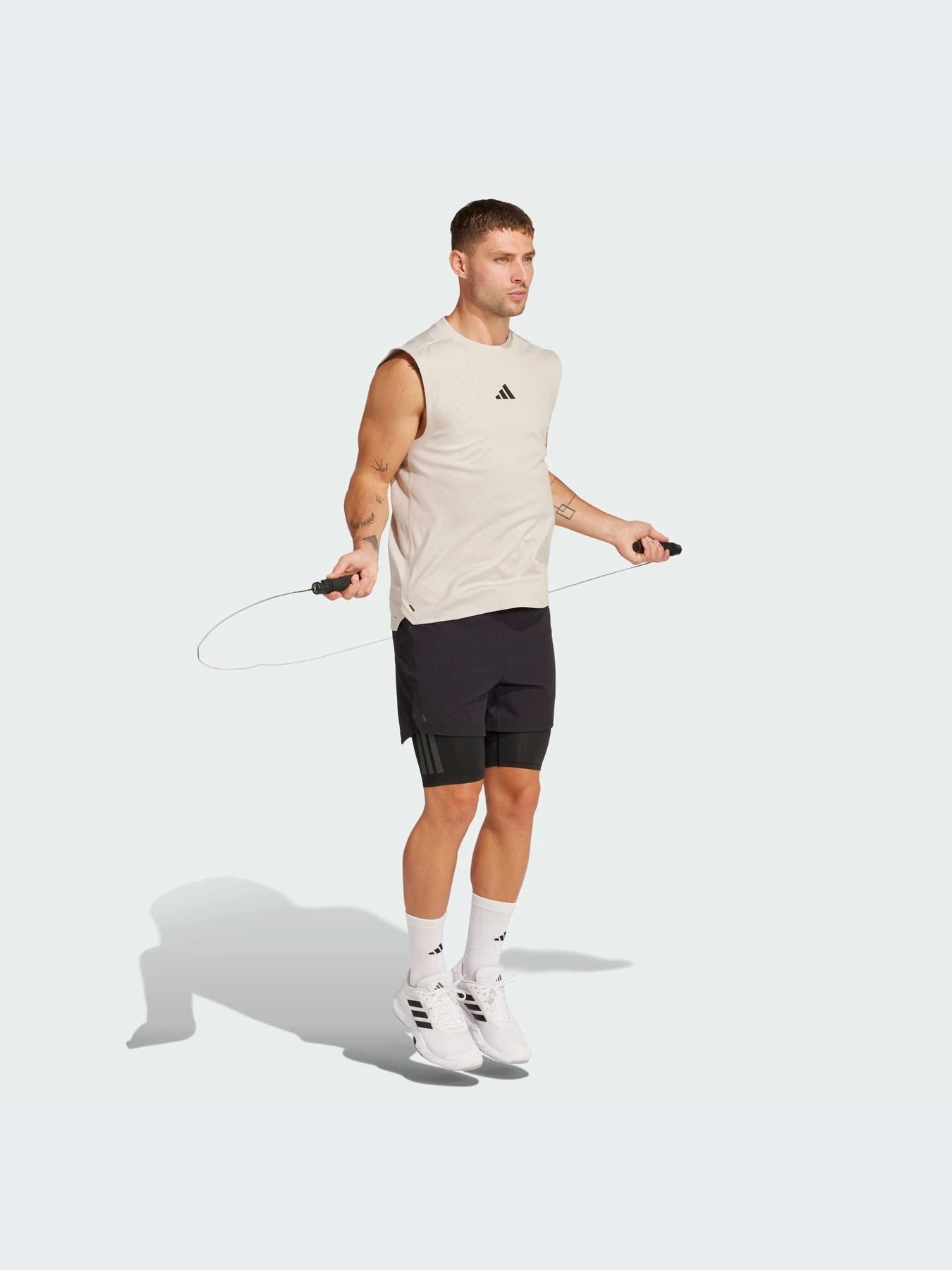 Футболки и поло Adidas модель JM3188-KZ Футболки и поло Adidas модель JM3188-KZ Фото