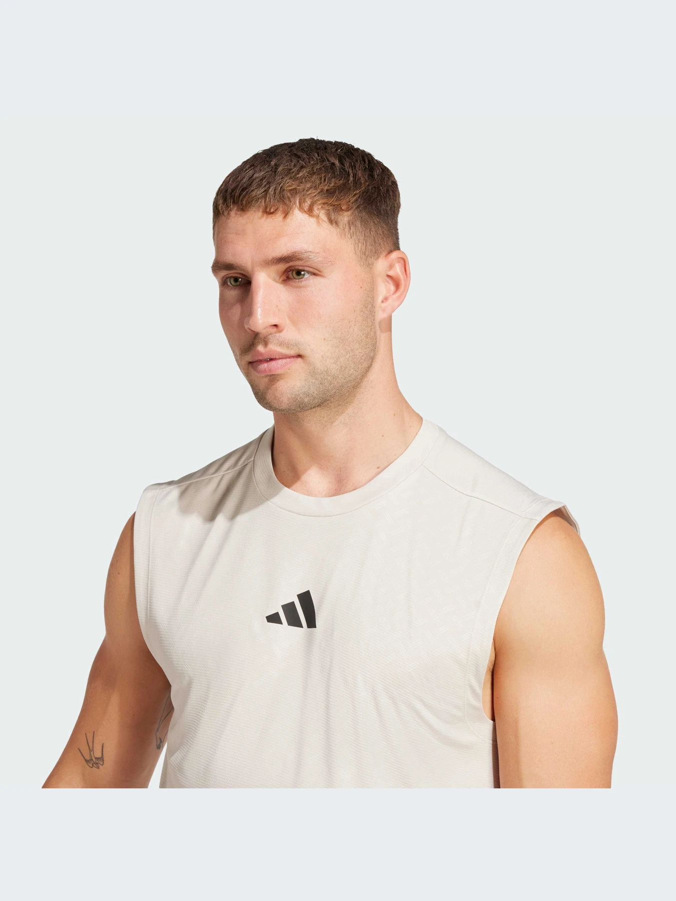 Футболки и поло Adidas модель JM3188-KZ Футболки и поло Adidas модель JM3188-KZ Фото
