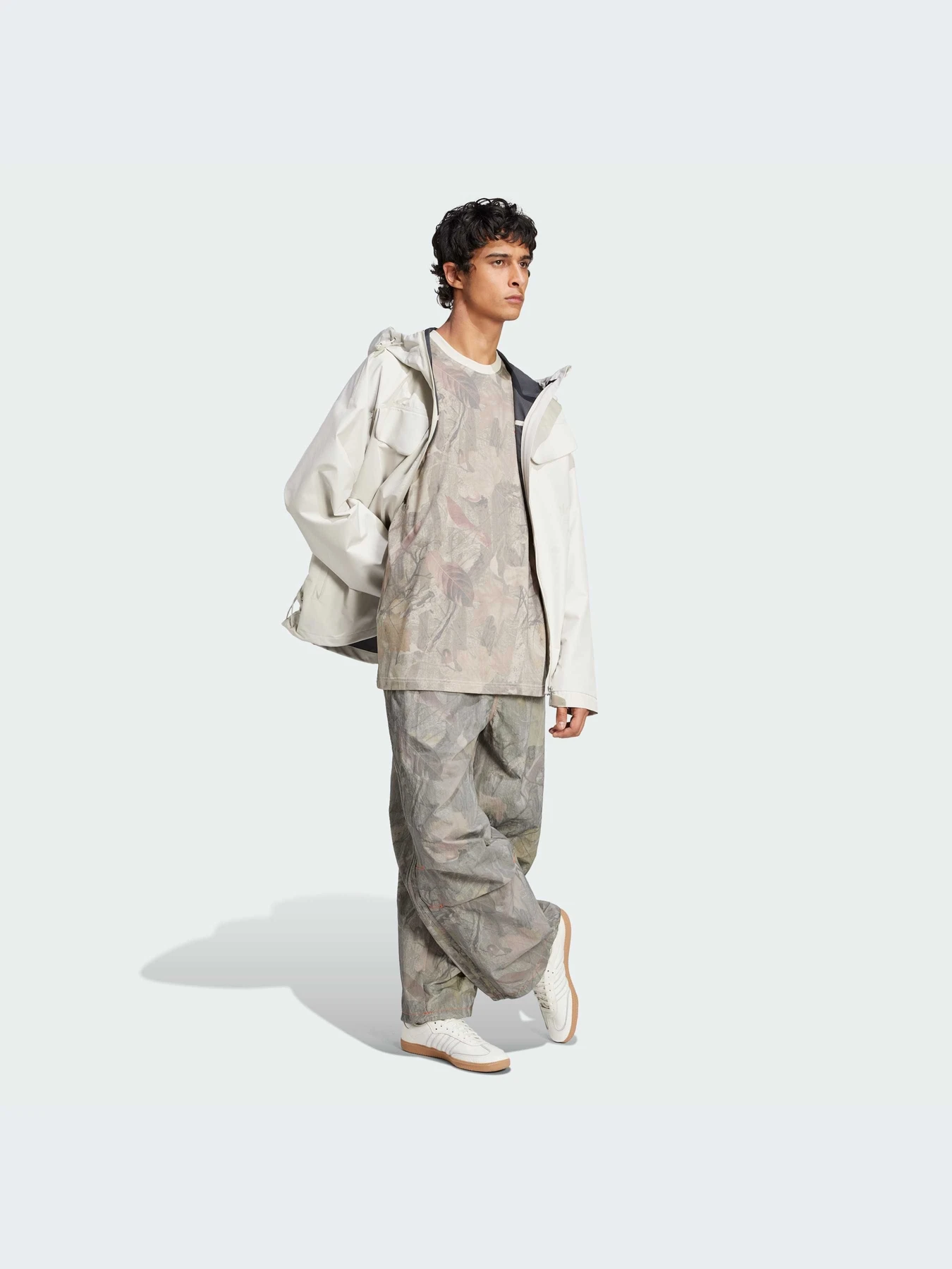 Куртки и дубленки Adidas модель JD5877-KZ Куртки и дубленки Adidas модель JD5877-KZ Фото