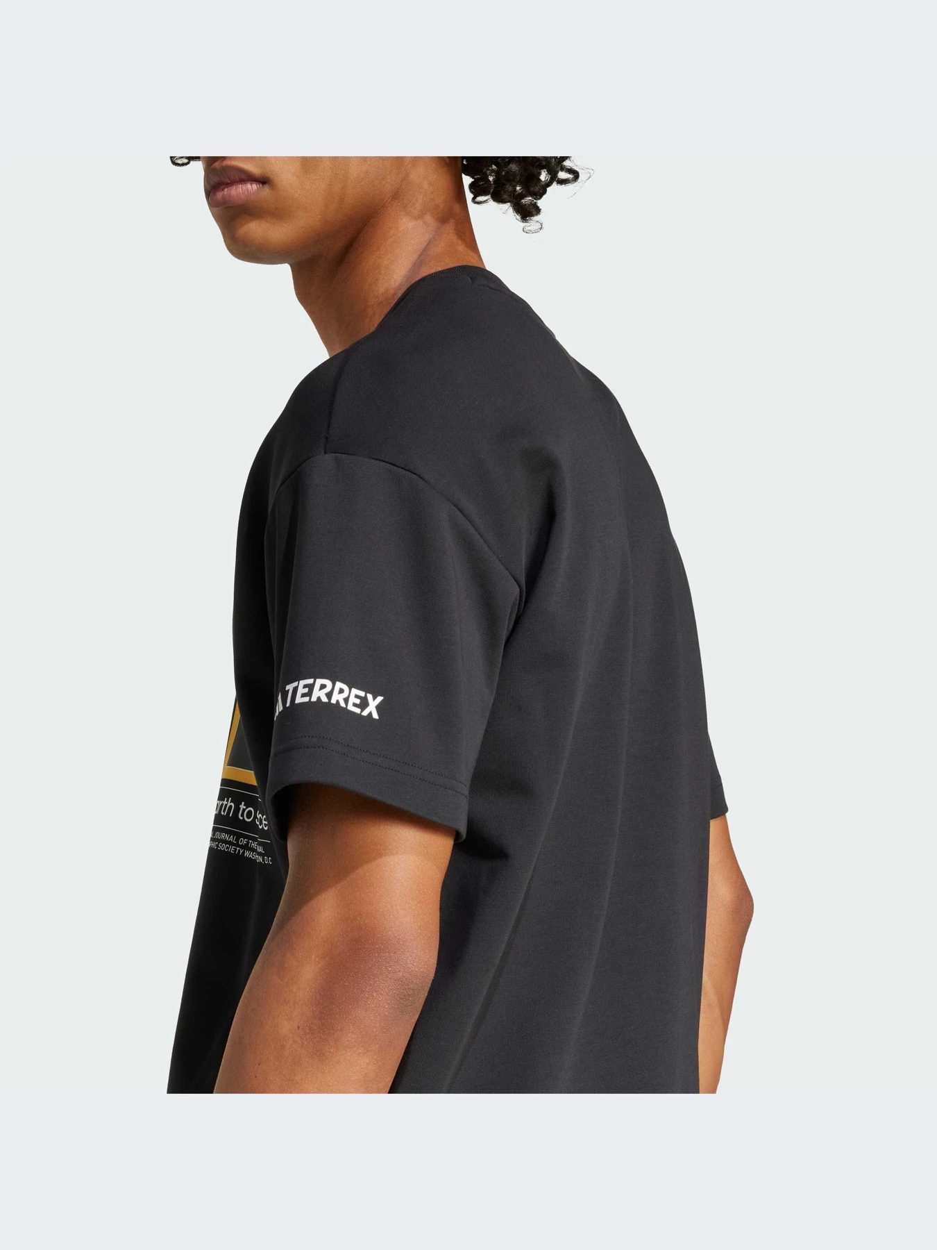 Футболки и поло Adidas модель JD5964-KZ Футболки и поло Adidas модель JD5964-KZ Фото
