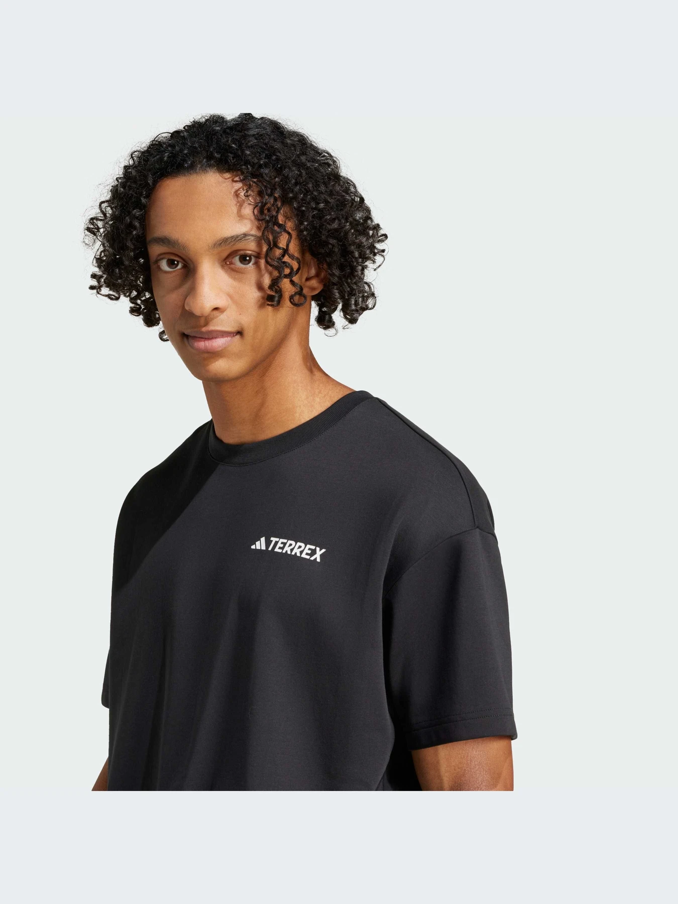 Футболки и поло Adidas модель JD5957-KZ Футболки и поло Adidas модель JD5957-KZ Фото