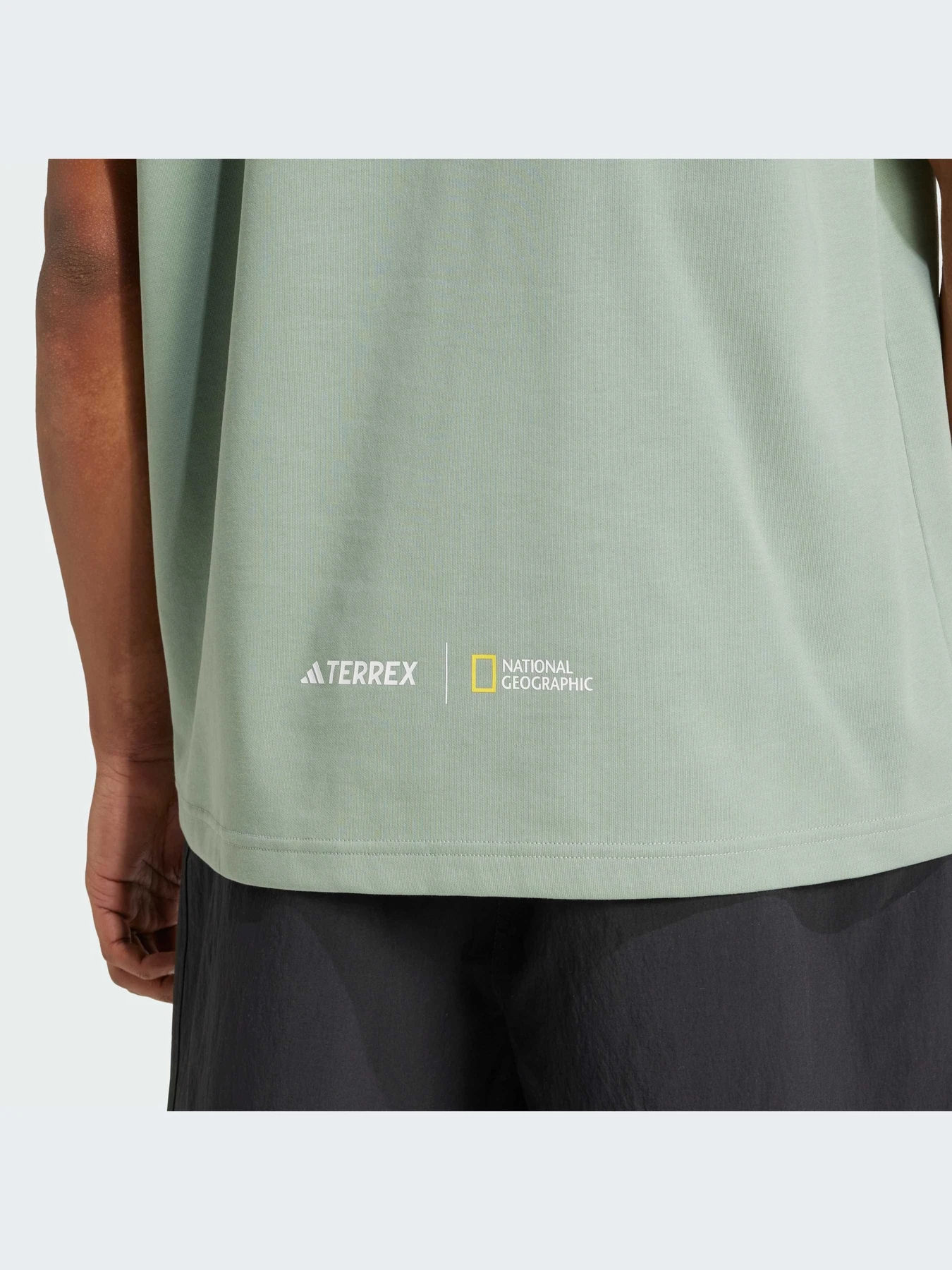 Футболки и поло Adidas модель JD5963-KZ Футболки и поло Adidas модель JD5963-KZ Фото