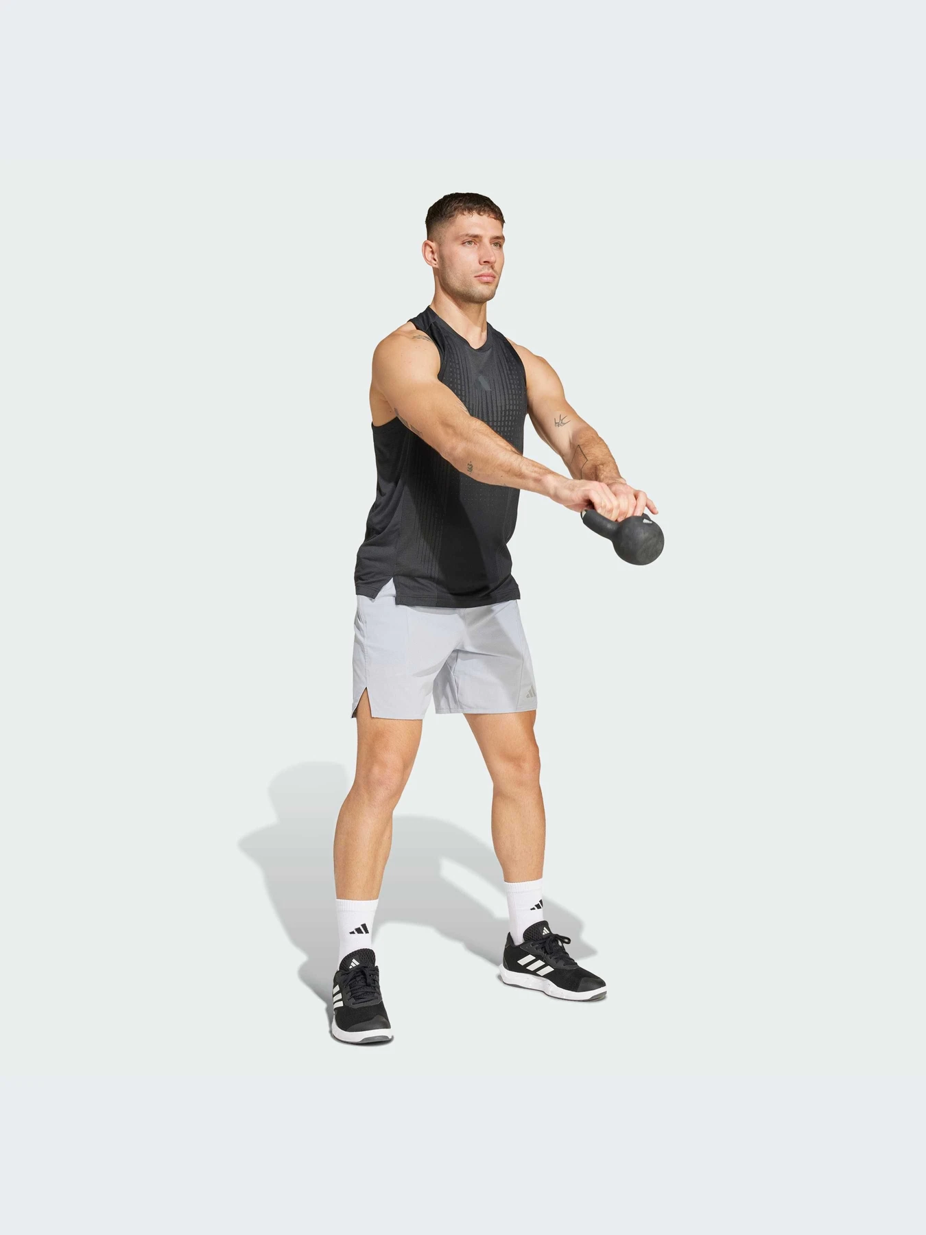 Шорты Adidas модель JX1831-KZ Шорты Adidas модель JX1831-KZ Фото
