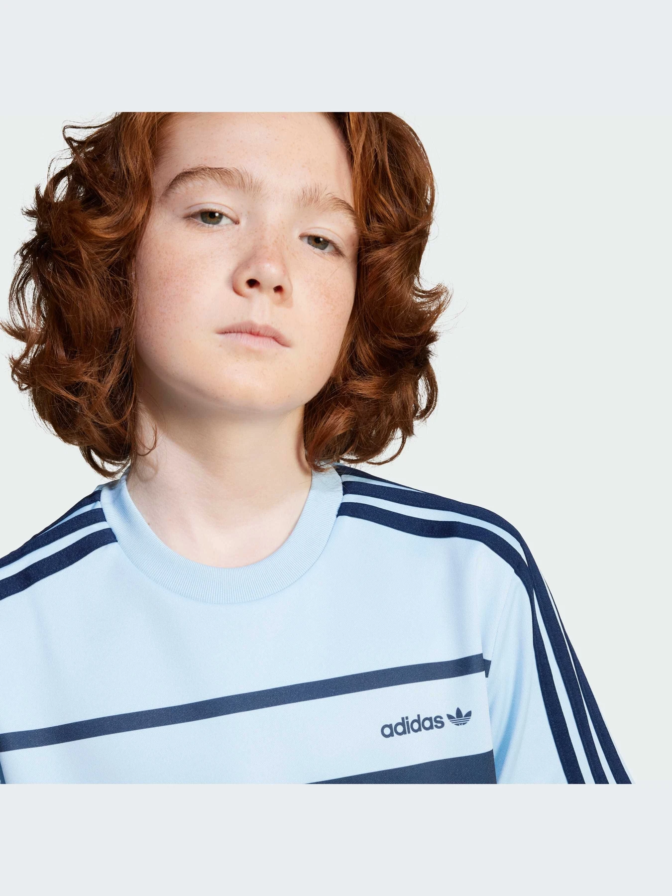 Футболки и поло Adidas Adicolor модель JC9043-KZ Футболки и поло Adidas Adicolor модель JC9043-KZ Фото