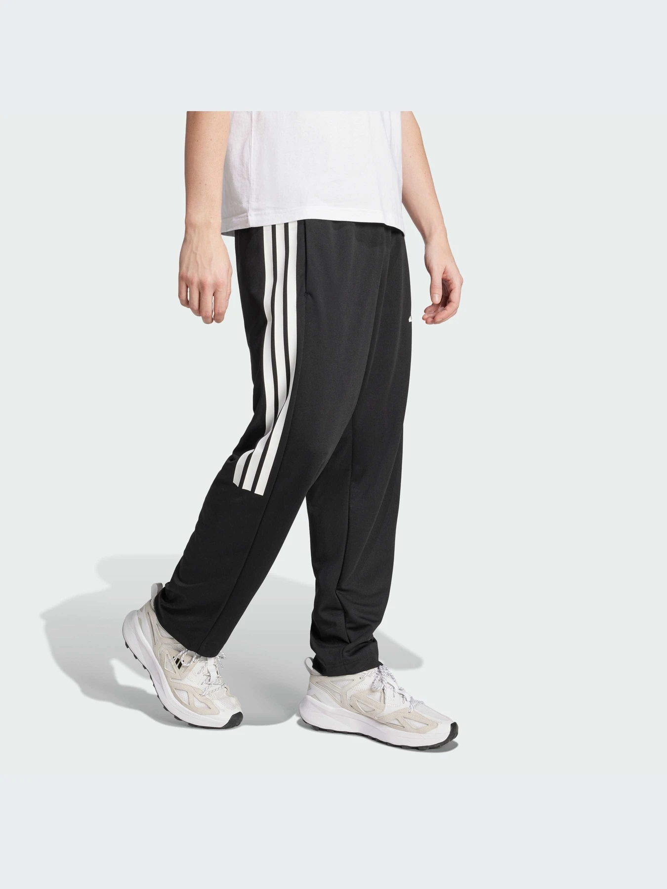 Брюки Adidas Tiro модель KA3339-KZ Брюки Adidas Tiro модель KA3339-KZ Фото