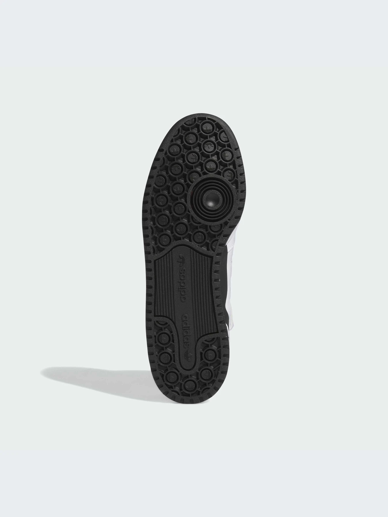 Кроссовки Adidas Forum модель IG3756-KZ Кроссовки Adidas Forum модель IG3756-KZ Фото