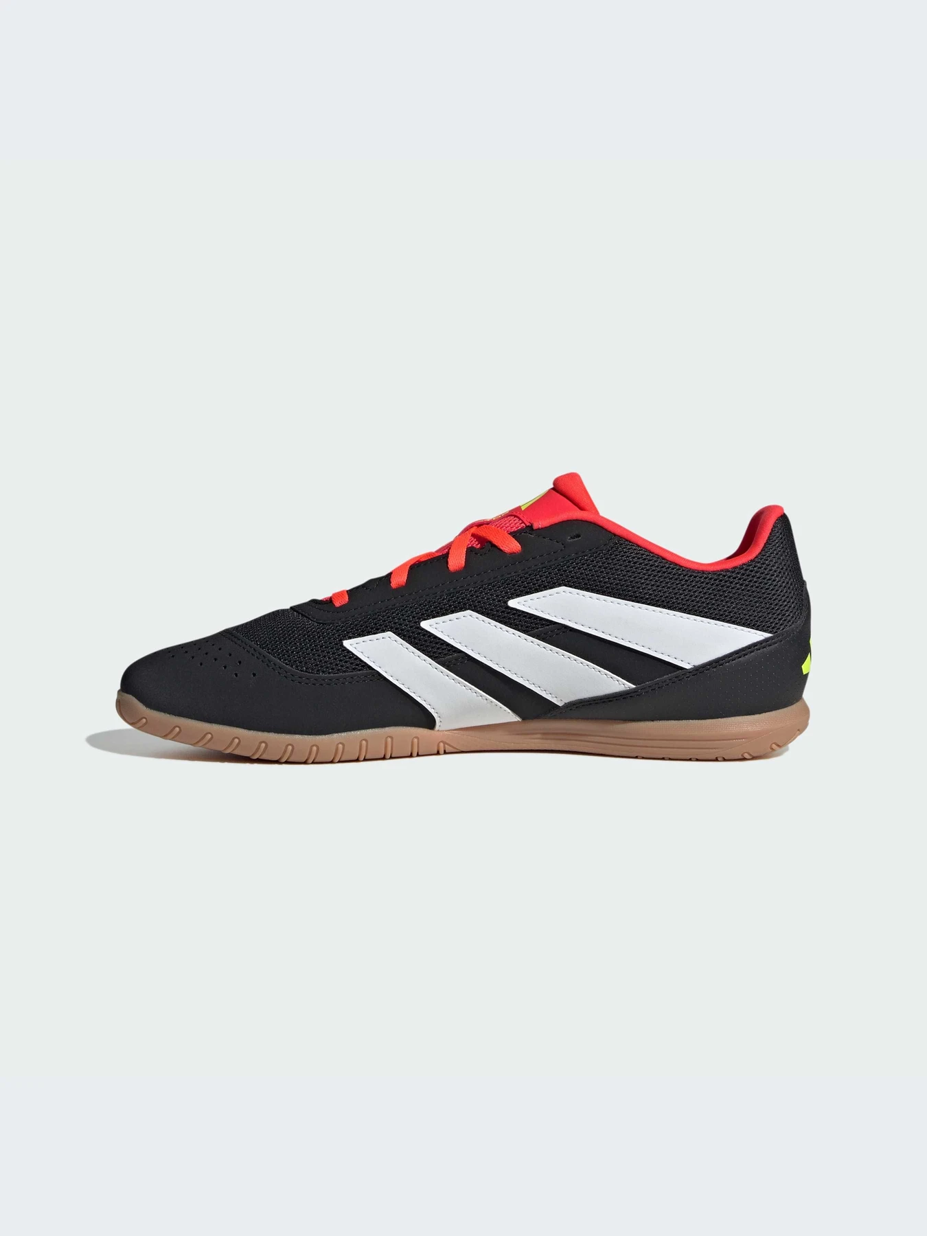 Кроссовки Adidas Predator модель IG5448-KZ Кроссовки Adidas Predator модель IG5448-KZ Фото