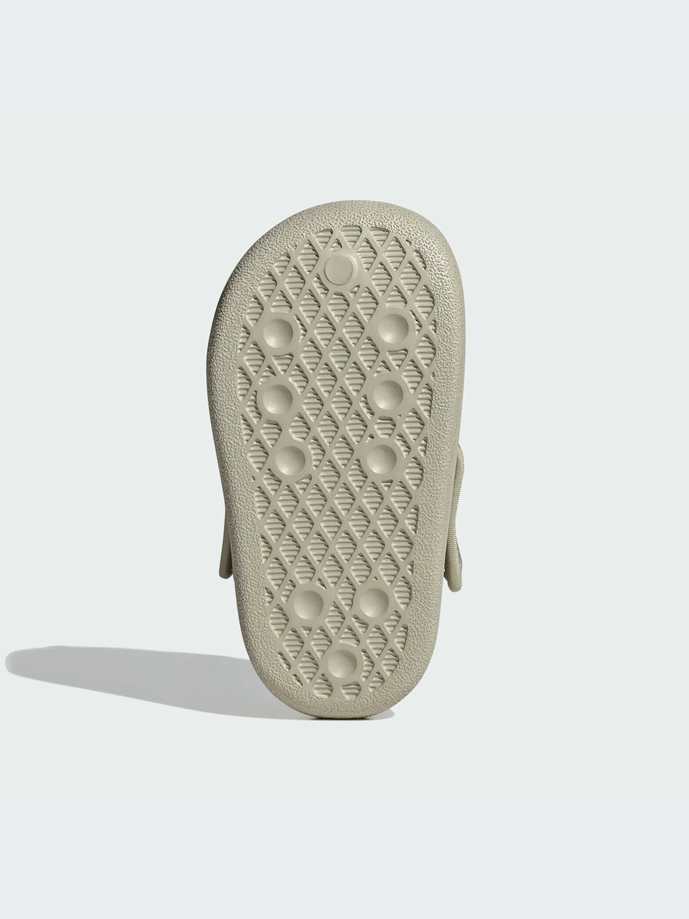 Сандалии Adidas Adilette модель IG8438-KZ Сандалии Adidas Adilette модель IG8438-KZ Фото