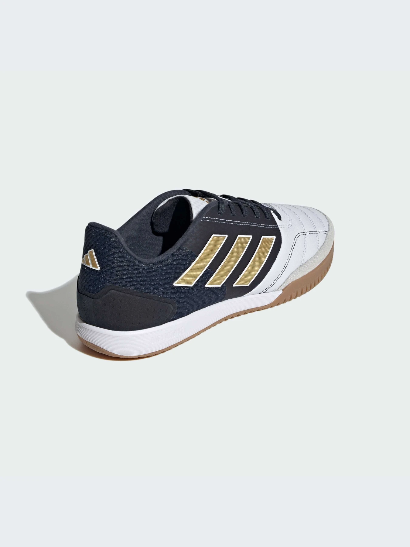 Кроссовки Adidas модель IG8762-KZ Кроссовки Adidas модель IG8762-KZ Фото