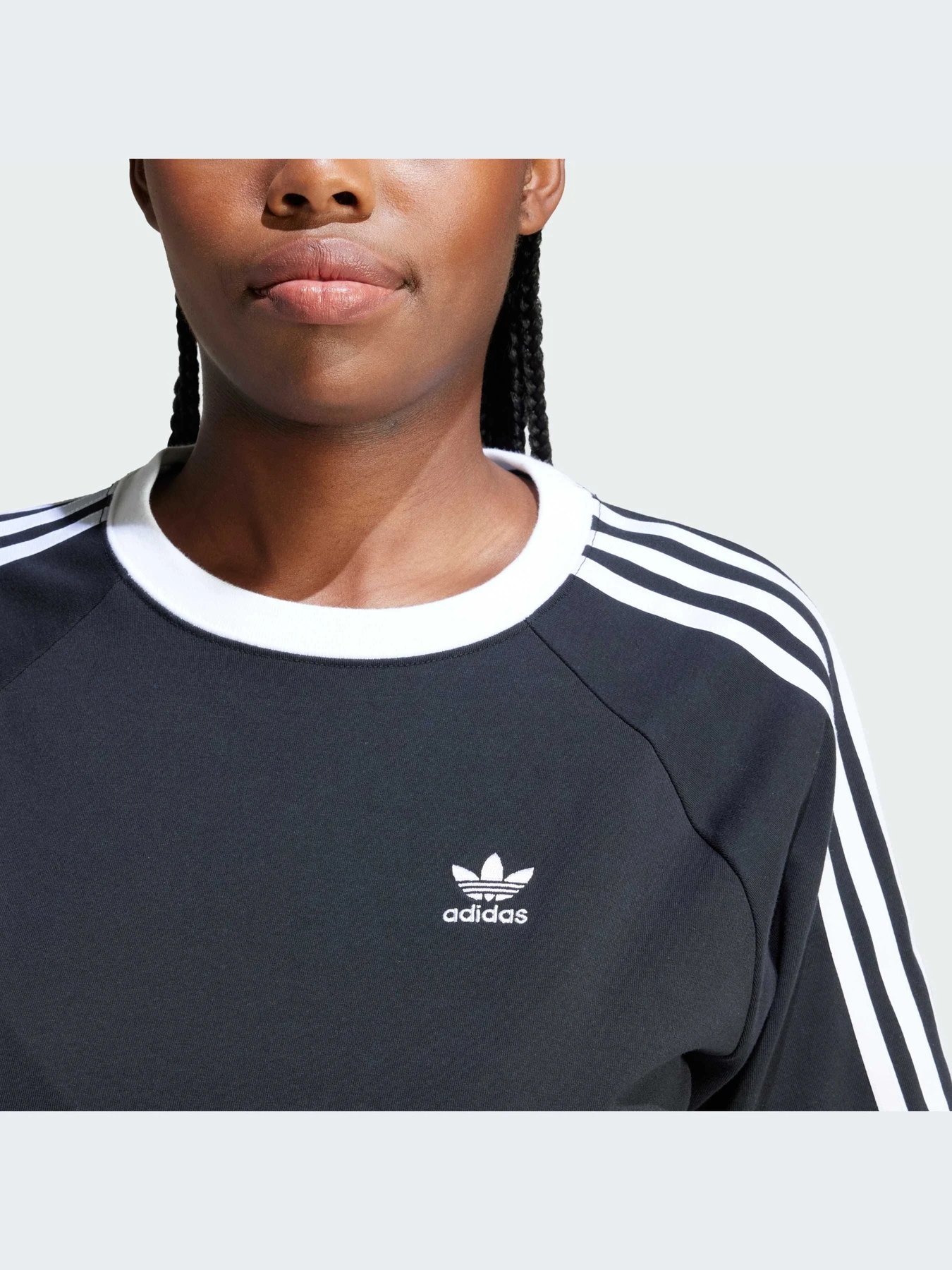 Платья Adidas Adicolor модель IU2534-KZ Платья Adidas Adicolor модель IU2534-KZ Фото