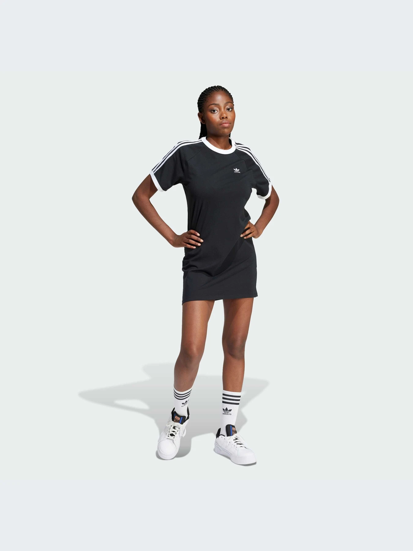 Платья Adidas Adicolor модель IU2534-KZ Платья Adidas Adicolor модель IU2534-KZ Фото