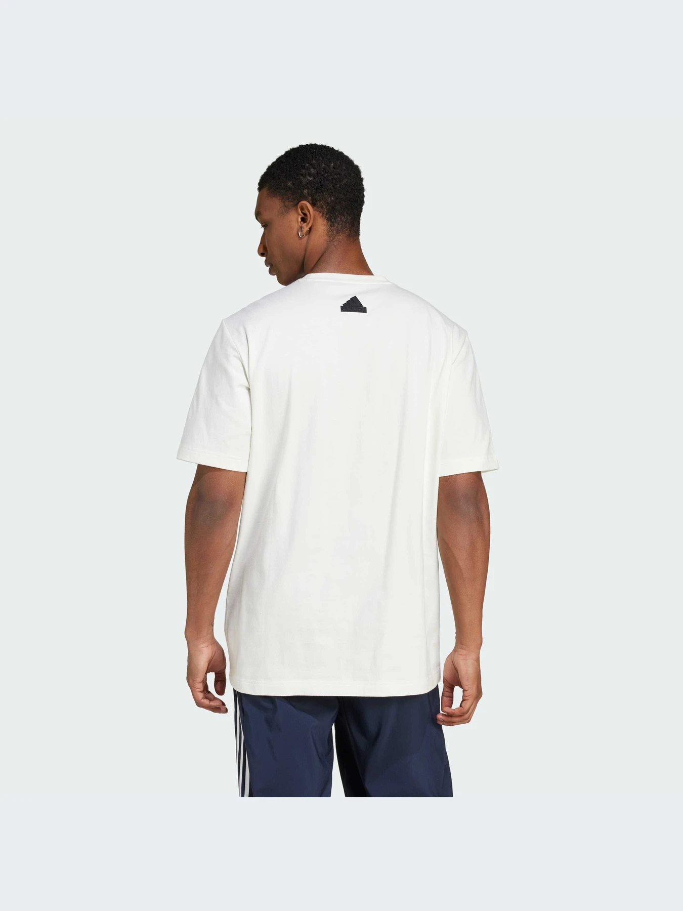 Футболки и поло Adidas модель IW2653-KZ Футболки и поло Adidas модель IW2653-KZ Фото