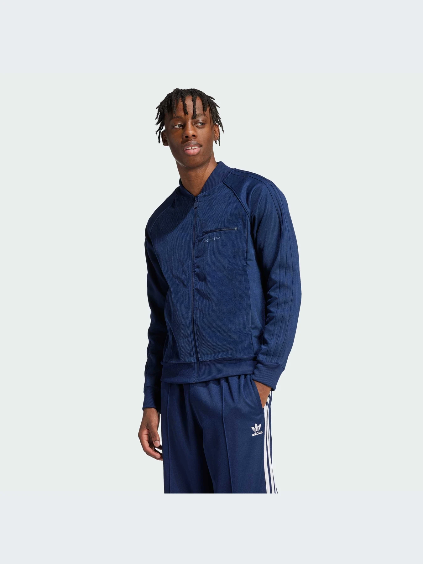 Худи и свитшоты Adidas модель IX9600-KZ Худи и свитшоты Adidas модель IX9600-KZ Фото