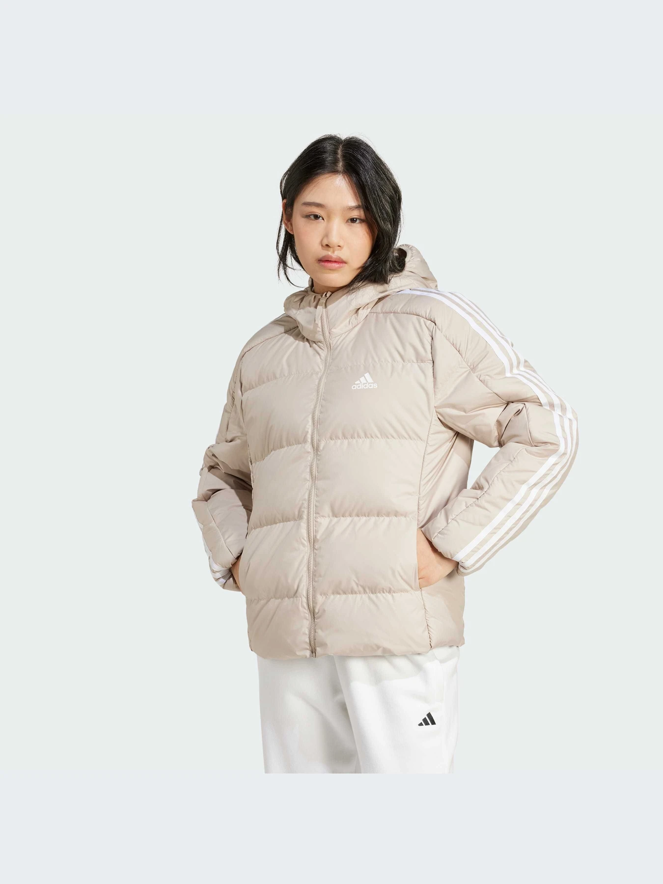Куртки и дубленки Adidas модель IX8924-KZ Куртки и дубленки Adidas модель IX8924-KZ Фото