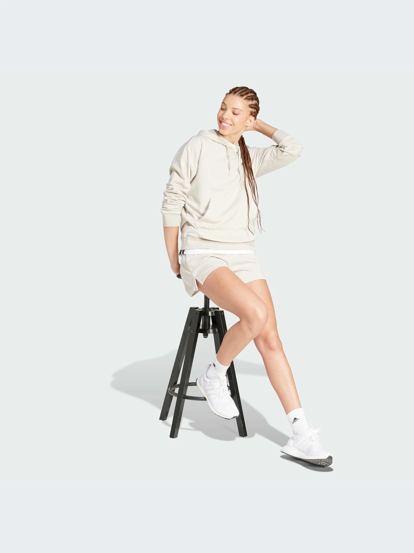 Худи и свитшоты Adidas модель JC5934-KZ Худи и свитшоты Adidas модель JC5934-KZ Фото