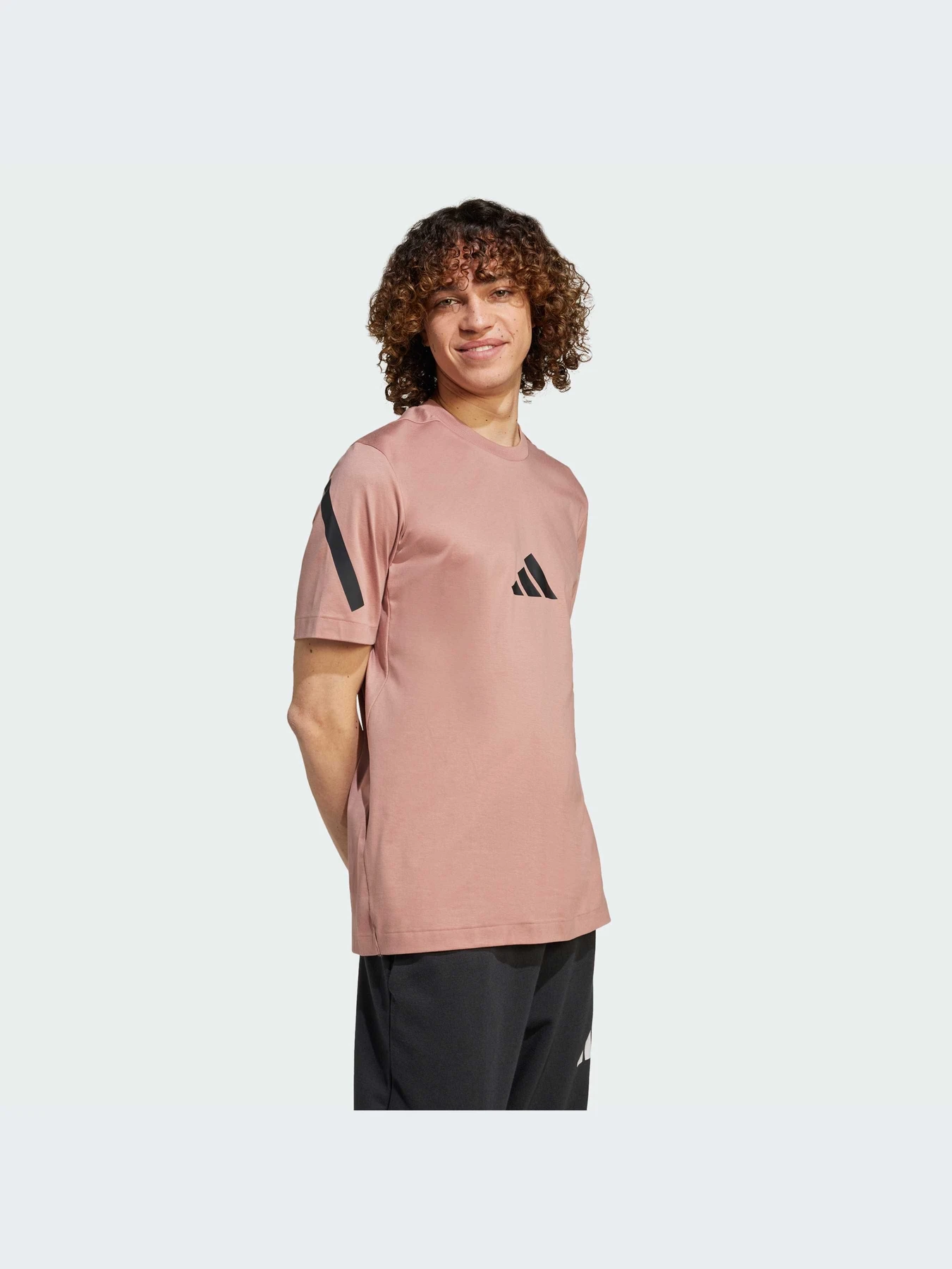 Футболки и поло Adidas ZNE модель JC7919-KZ Футболки и поло Adidas ZNE модель JC7919-KZ Фото
