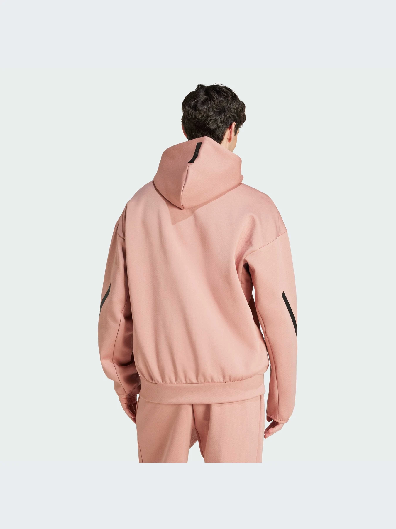 Худи и свитшоты Adidas ZNE модель JD2908-KZ Худи и свитшоты Adidas ZNE модель JD2908-KZ Фото