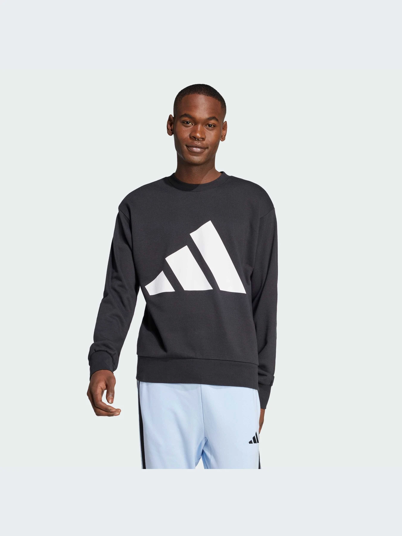 Худи и свитшоты Adidas модель JE8949-KZ Худи и свитшоты Adidas модель JE8949-KZ Фото