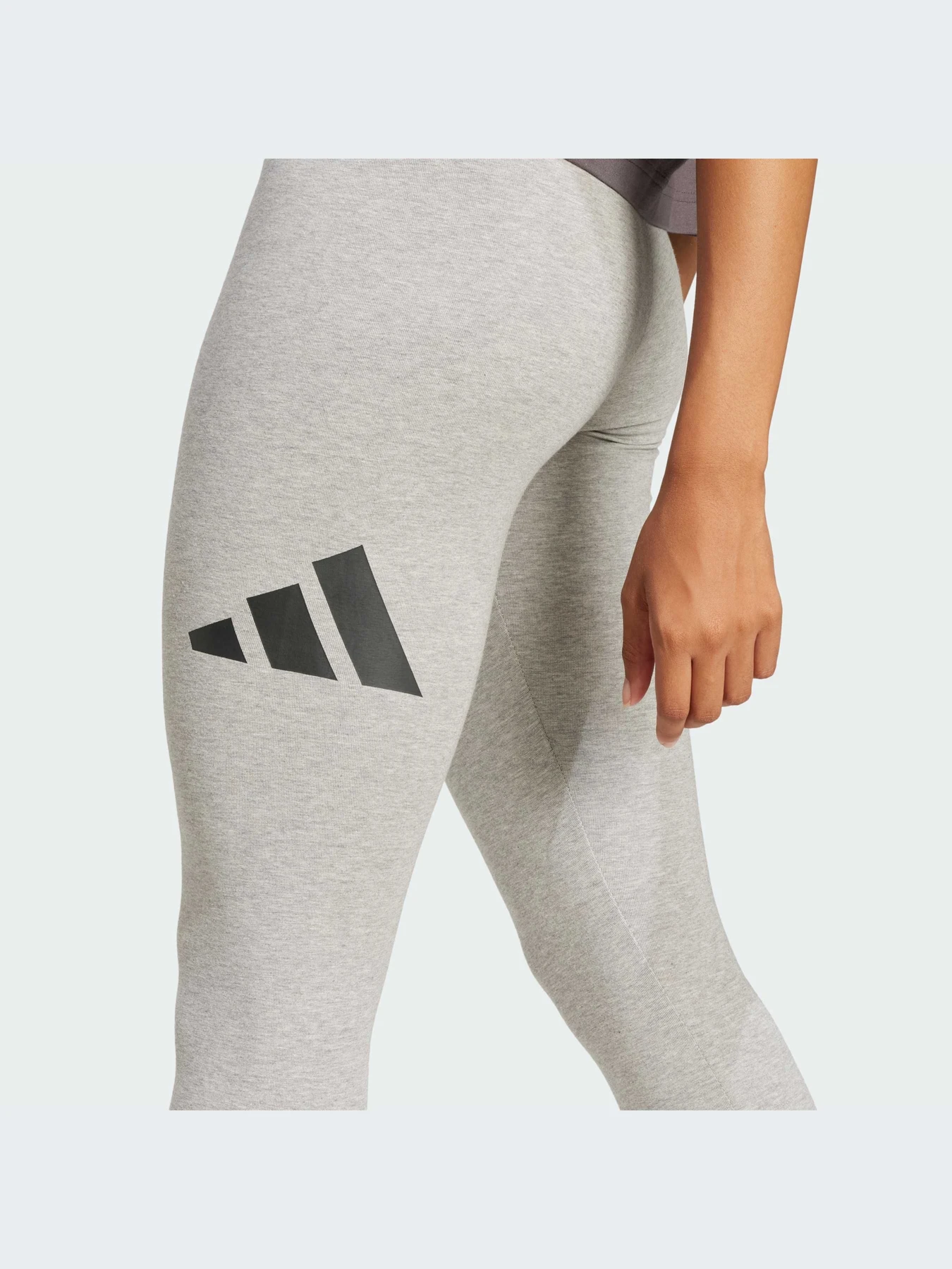 Брюки Adidas модель JH1183-KZ Брюки Adidas модель JH1183-KZ Фото