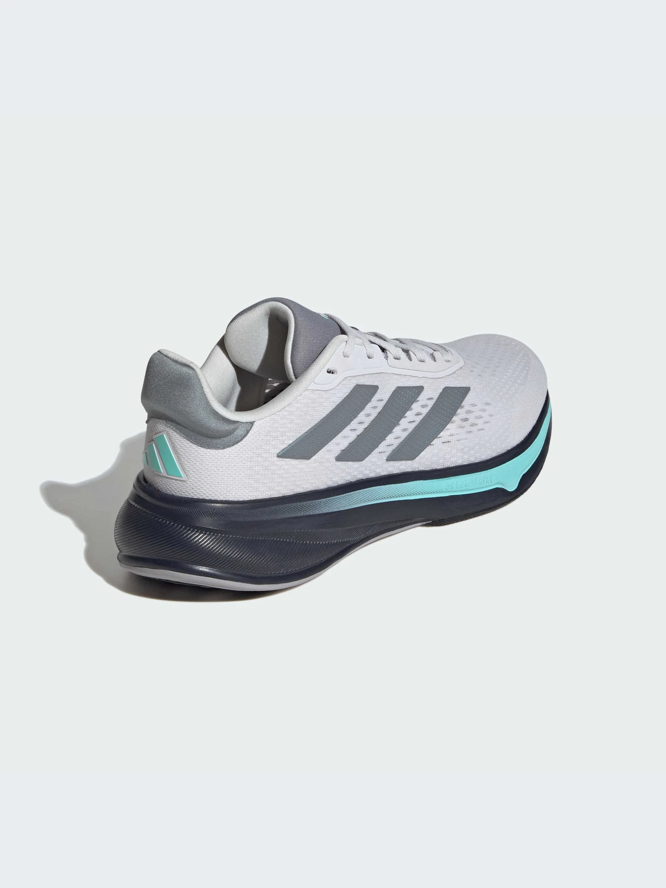 Кроссовки Adidas Response модель JI4316-KZ Кроссовки Adidas Response модель JI4316-KZ Фото