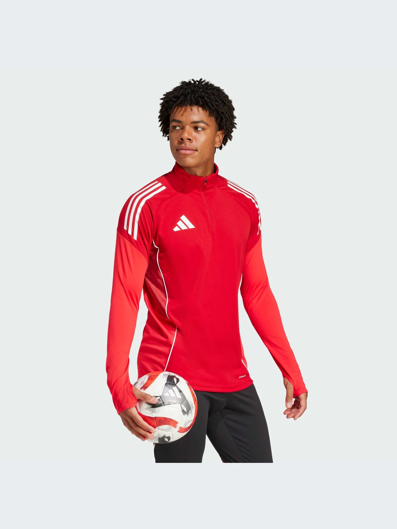 Худи и свитшоты Adidas Tiro модель JI6500-KZ Худи и свитшоты Adidas Tiro модель JI6500-KZ Фото
