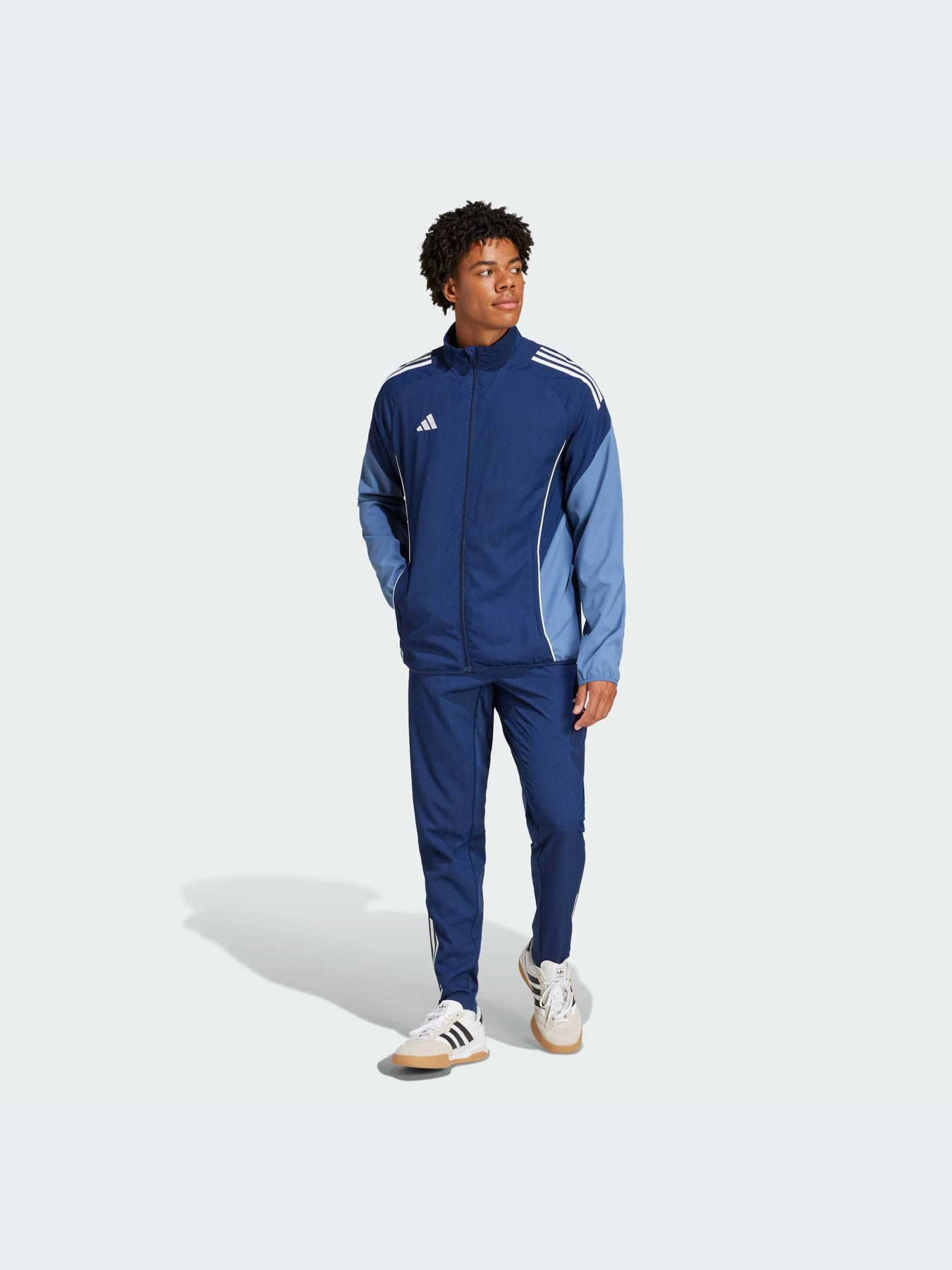 Куртки и дубленки Adidas Tiro модель JI6564-KZ Куртки и дубленки Adidas Tiro модель JI6564-KZ Фото