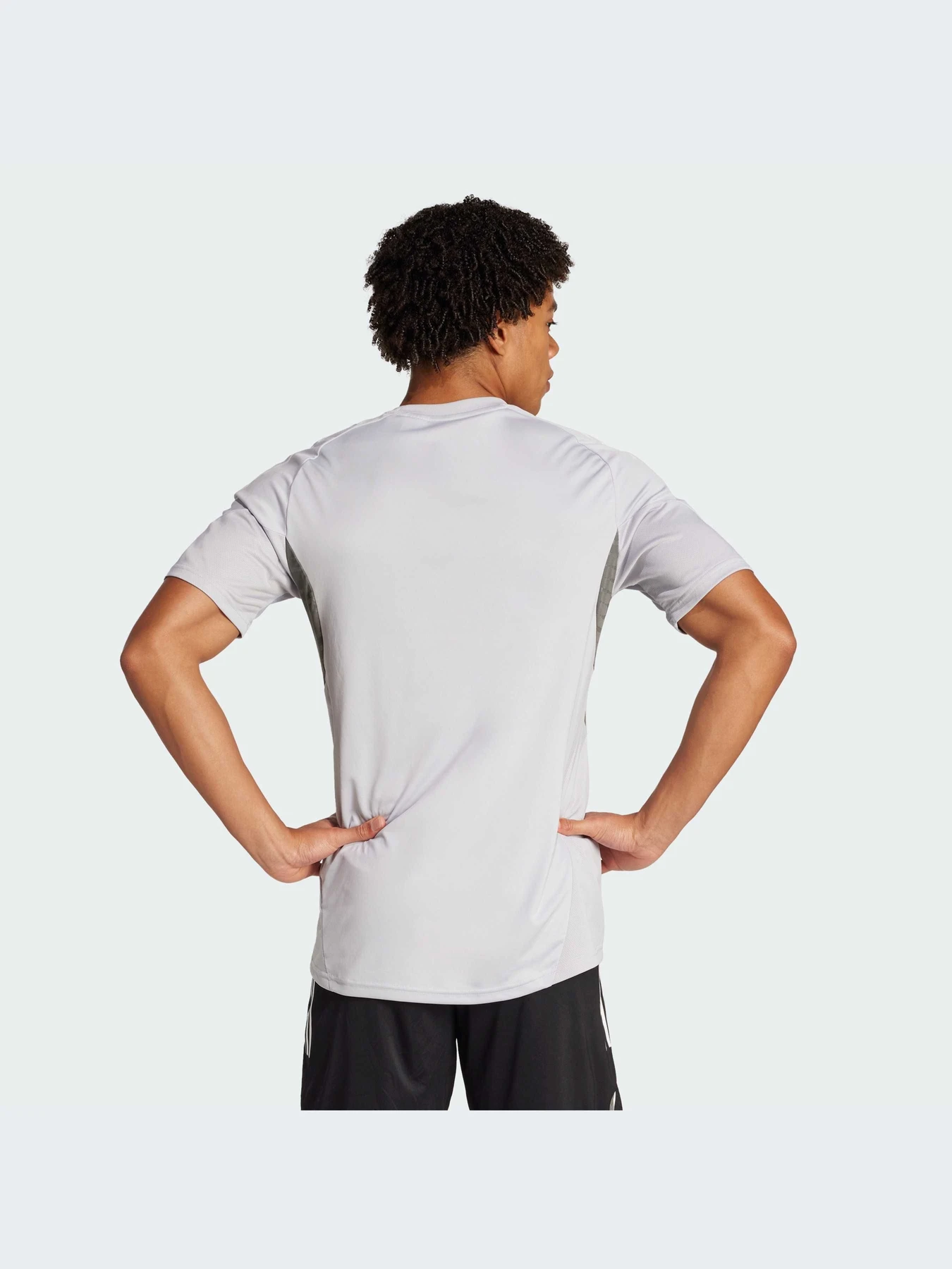Футболки и поло Adidas Tiro модель JJ1520-KZ Футболки и поло Adidas Tiro модель JJ1520-KZ Фото