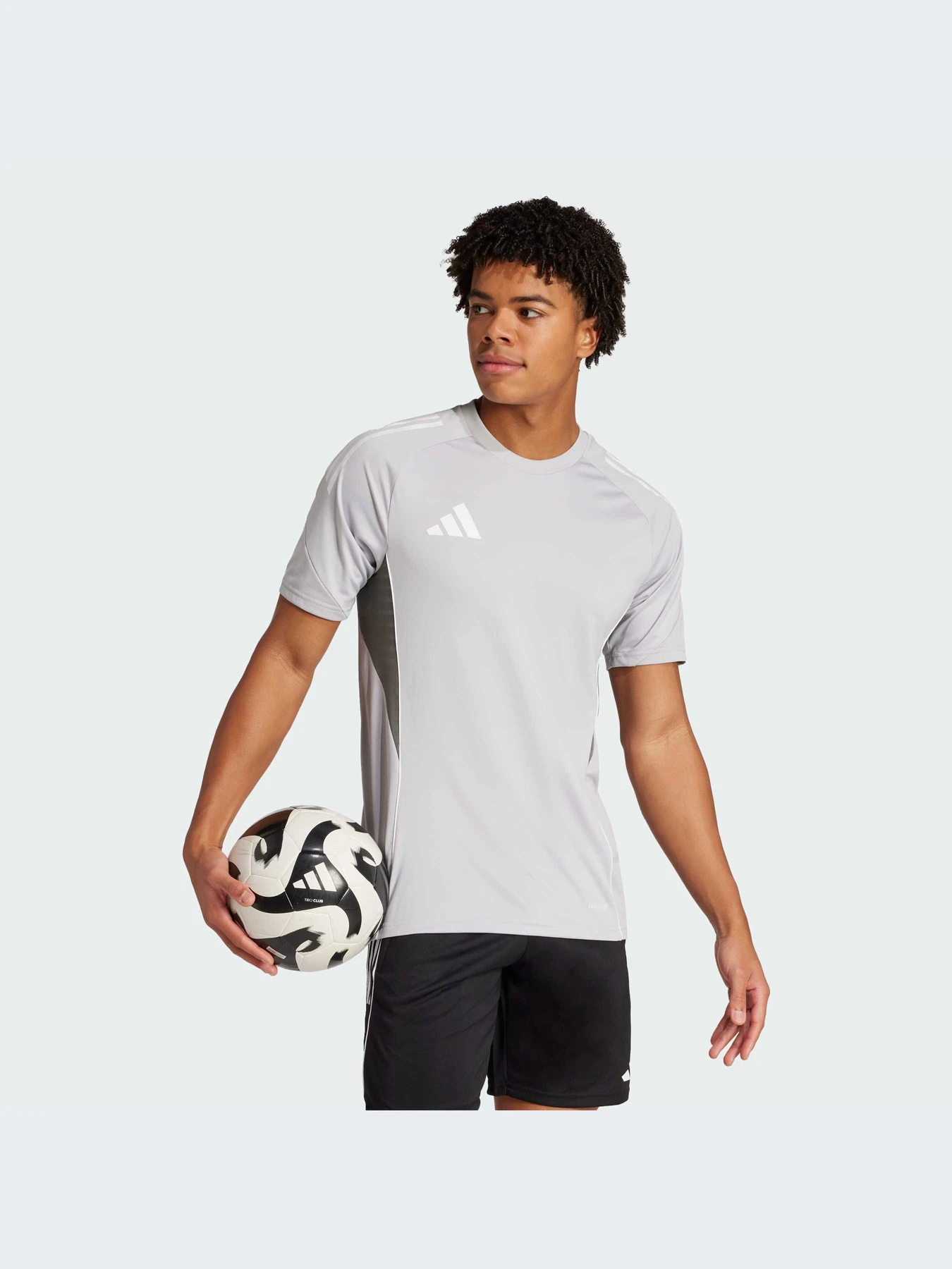 Футболки и поло Adidas Tiro модель JJ1520-KZ Футболки и поло Adidas Tiro модель JJ1520-KZ Фото