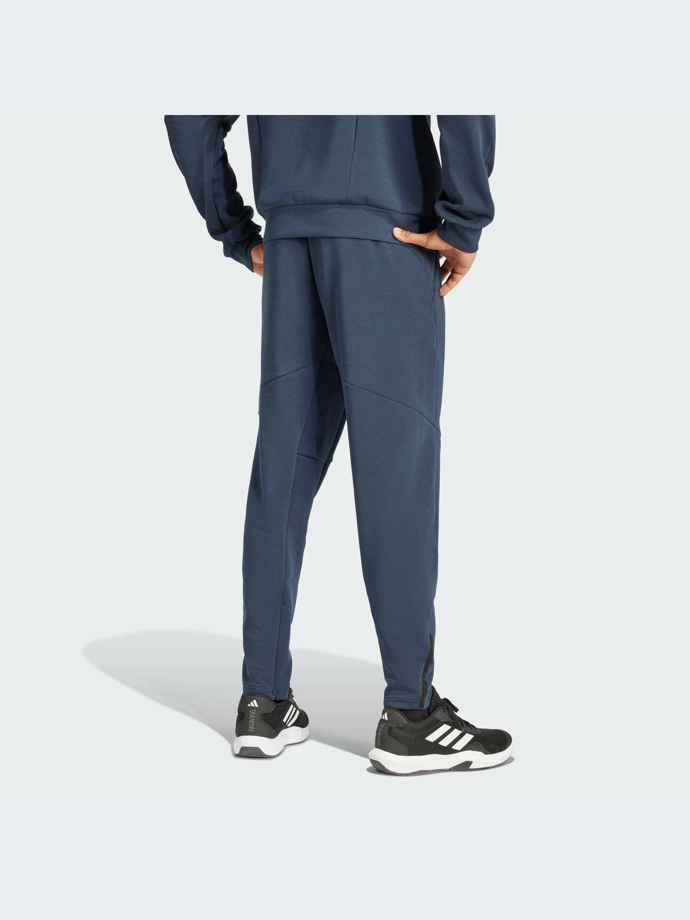 Брюки Adidas модель JI8149-KZ Брюки Adidas модель JI8149-KZ Фото